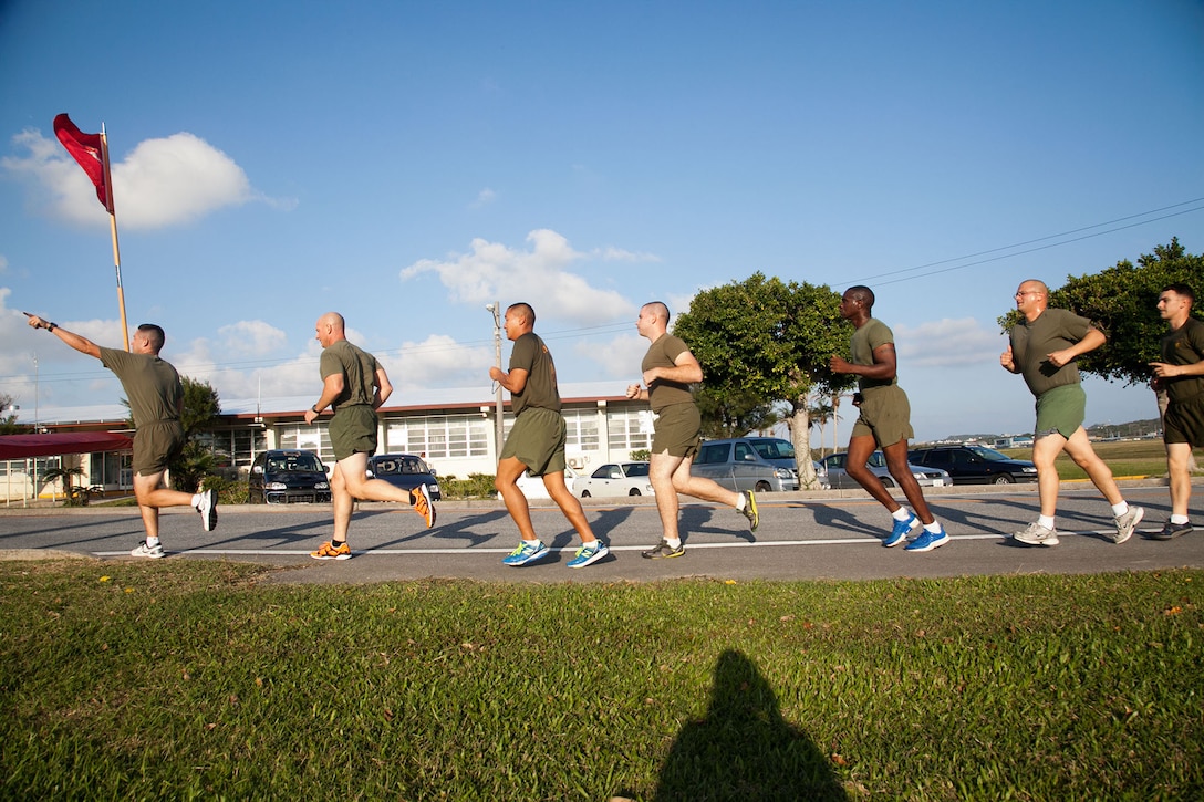 mcas-futenma-marines-run-238-miles-for-birthday