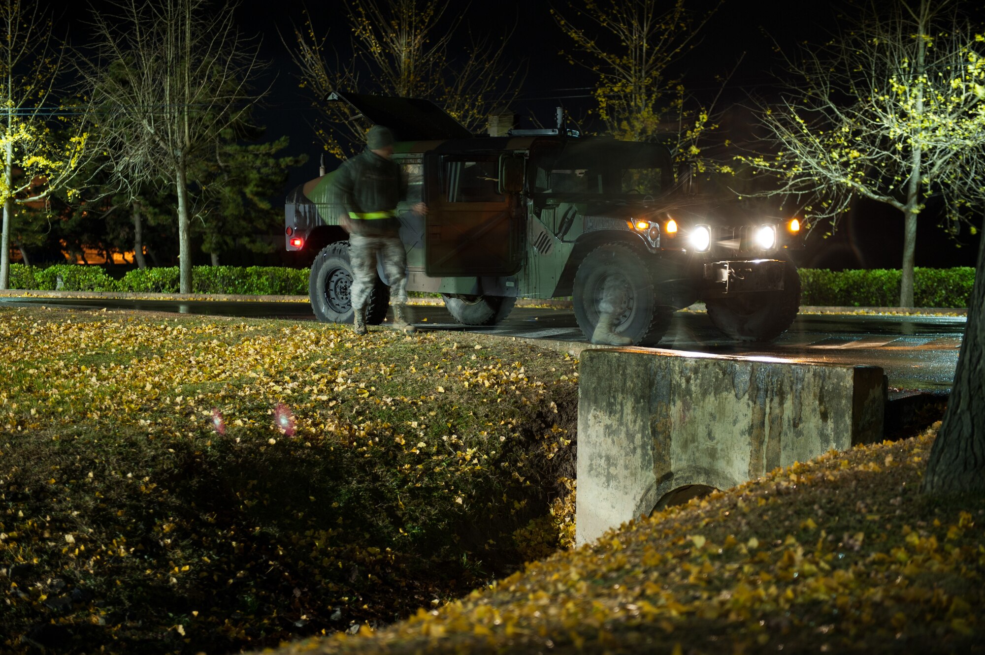 Eighth Civil Engineer Squadron Airmen prepare zone transition points for a scenario simulating hostile field conditions during exercise Beverly Bulldog 14-1 at Kunsan Air Base, Republic of Korea, Nov. 17, 2013. The 8th Fighter Wing is testing its wartime mission alongside other 7th Air Force units and supporting organizations with an emphasis on the operational and tactical levels of war during the peninsula-wide exercise. (U.S. Air Force photo by Senior Airman Armando A. Schwier-Morales/Released)