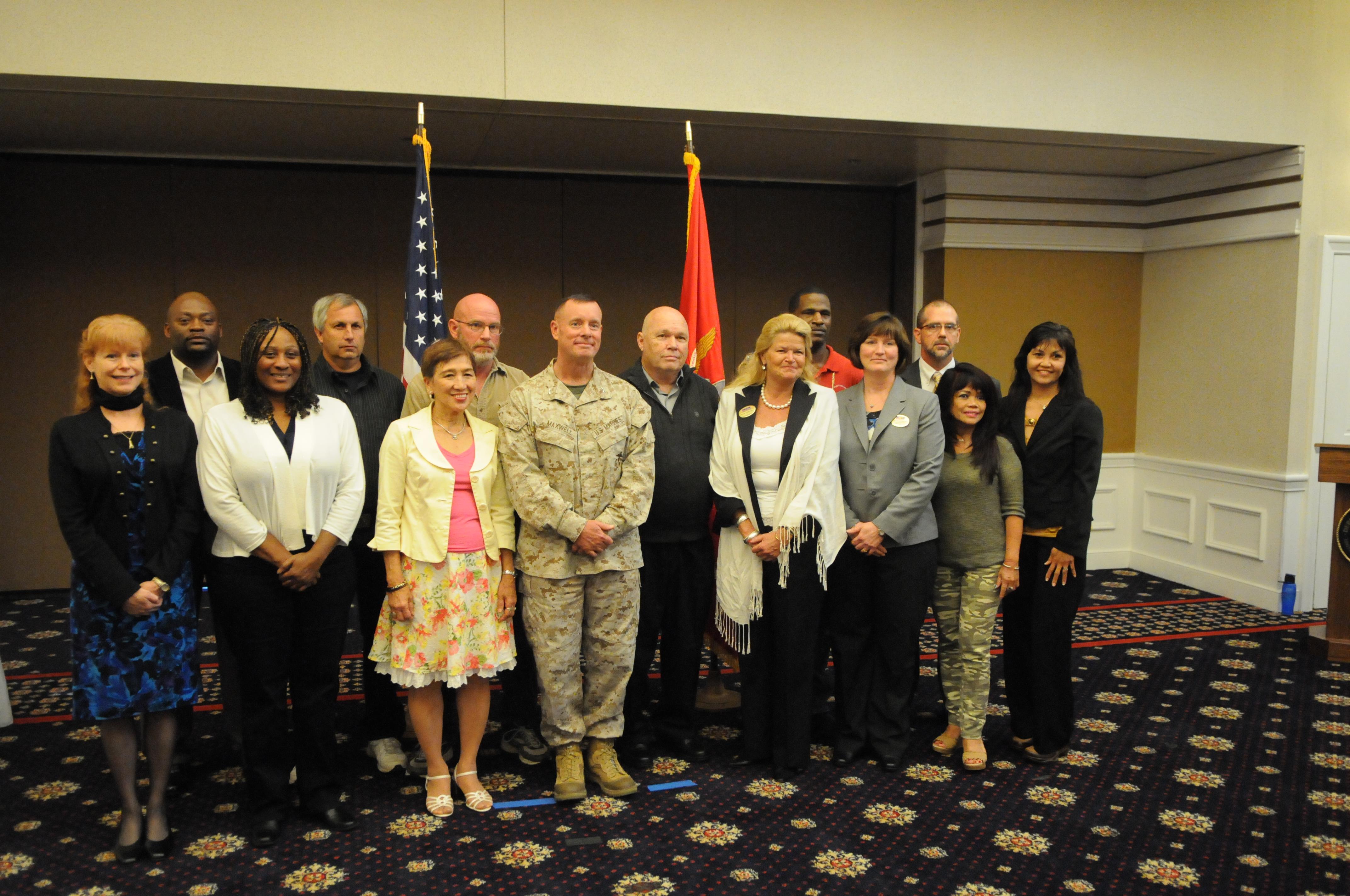 Quantico recognizes civilian members of ‘Marine Corps team’ > Marine