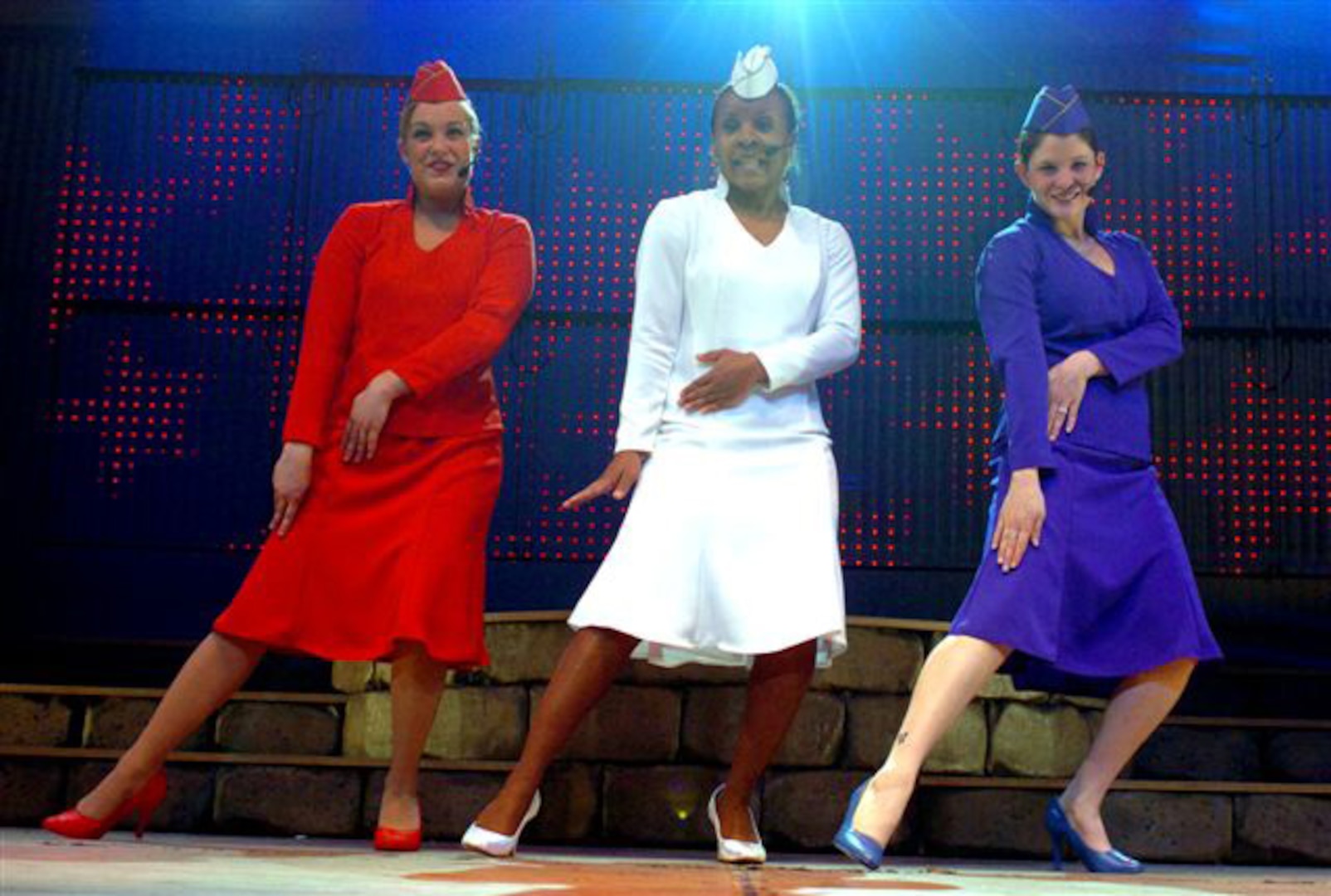 The 2009 U.S. Army Soldier Show commences this month with their national tour, and members of the Guard and Reserve are encouraged to attend the show and bring their civilian employer.