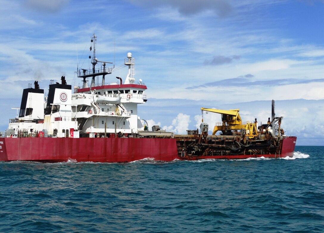 TERRAPIN ISLAND hopper dredge 
Miami Harbor Deepening Project