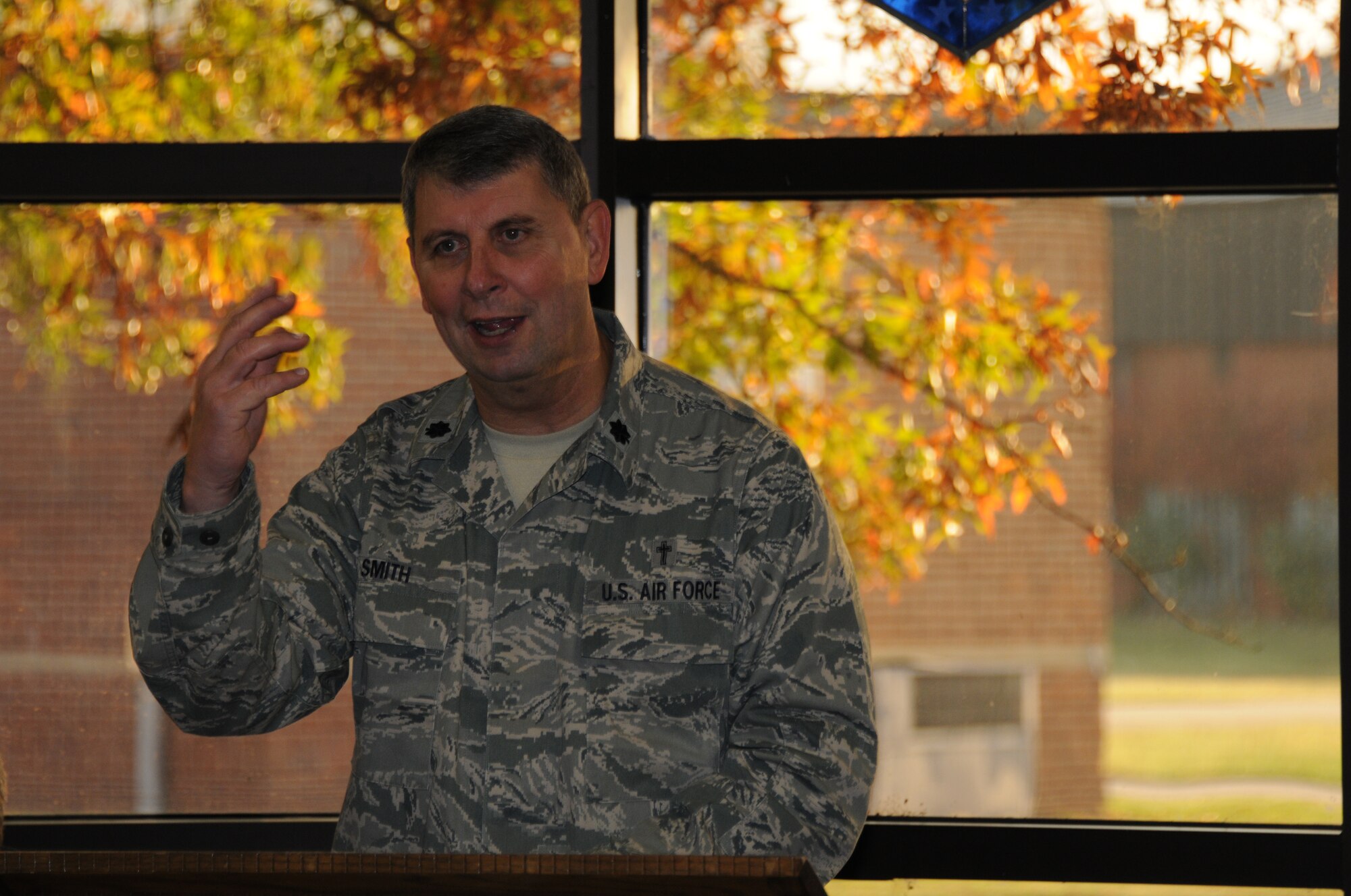 Lt. Col. Tom Smith, 188th Fighter Wing chaplain, speaks to a gathering during a prayer breakfast at the 188th Citizen Airmen Dining Hall Nov. 3. (U.S. Air National Guard photo by 1st Lt. Holli Nelson/188th Fighter Wing Public Affairs)