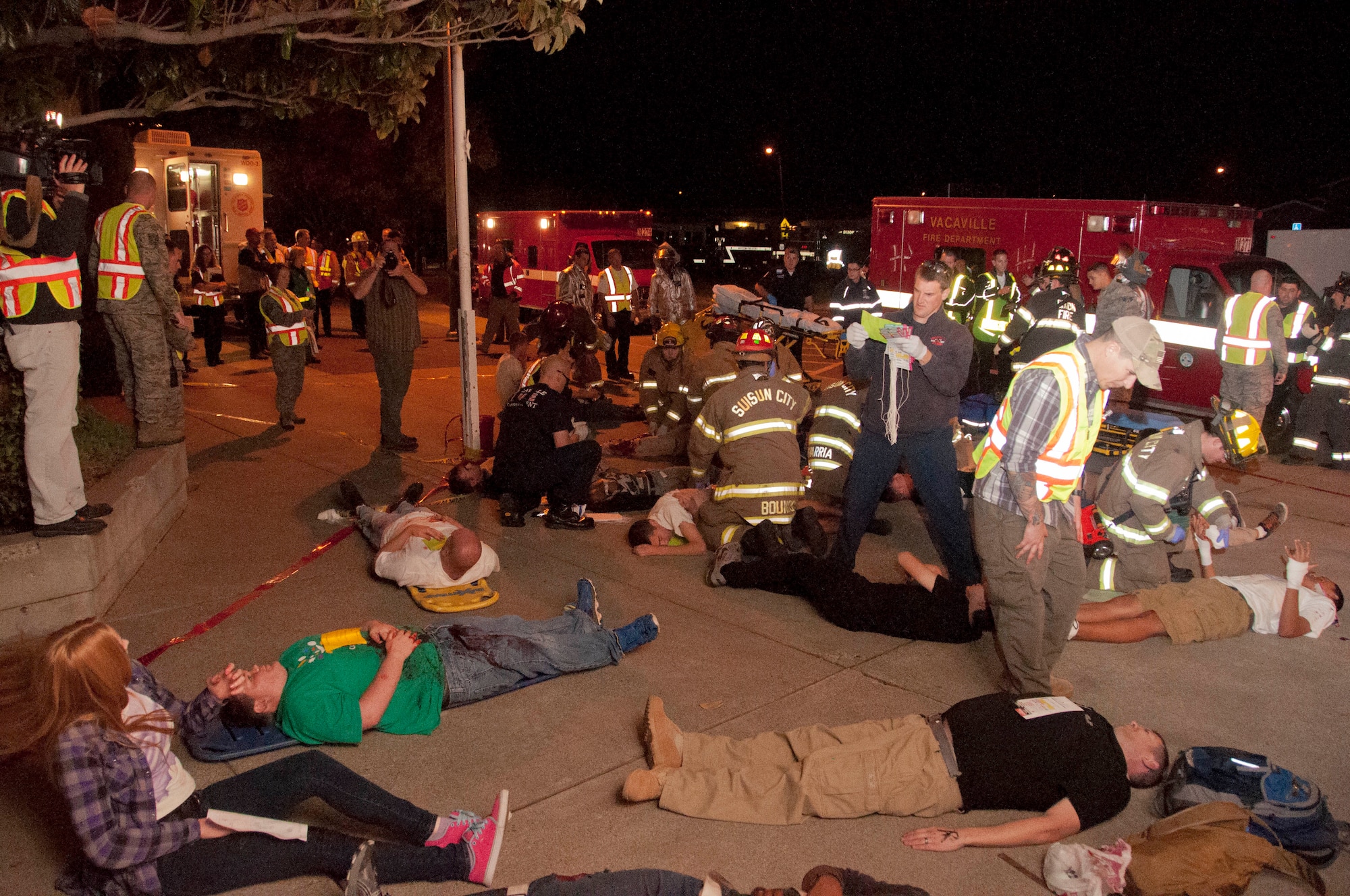The multi-faceted exercise required Travis response as well as responders from across Solano County at the Sierra Vista Elementary School in Vacaville, Calif. Nov. 14. (U.S. Air Force photo/Senior Airman Madelyn Brown)
