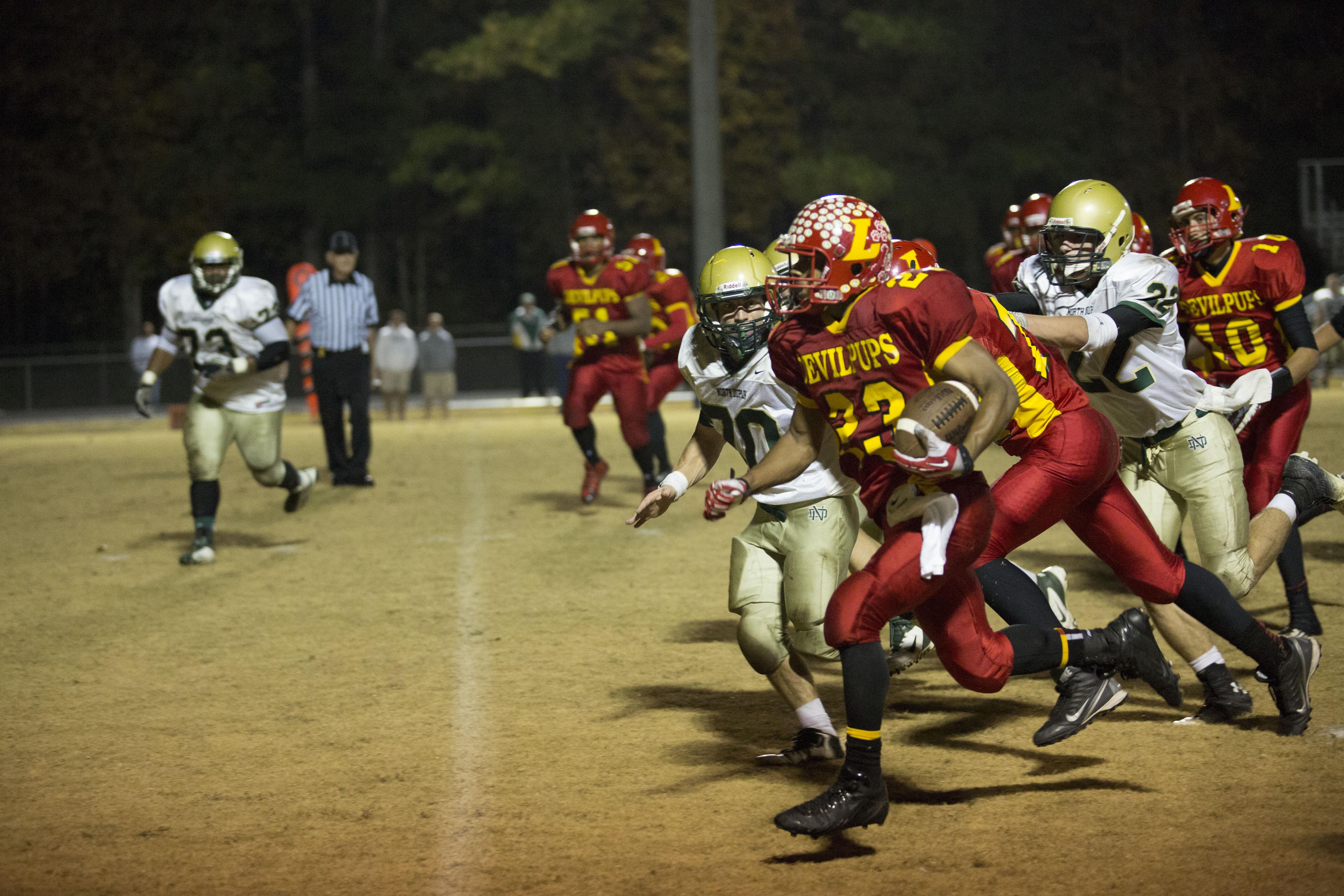 Devilpups Tame Rebels Win 28 12 Marine Corps Base Camp Lejeune
