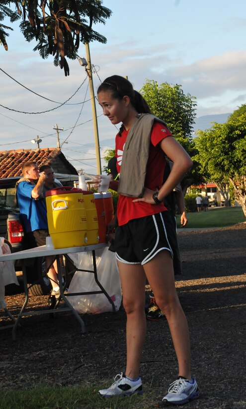 Members of Joint Task Force-Bravo participate in the “2013 MWR Turkey Trot 5K Fun Run & Walk” to kick off the Thanksgiving Day celebrations at Soto Cano Air Base, Honduras, Nov. 26, 2013. (Photo by Ana Fonseca)