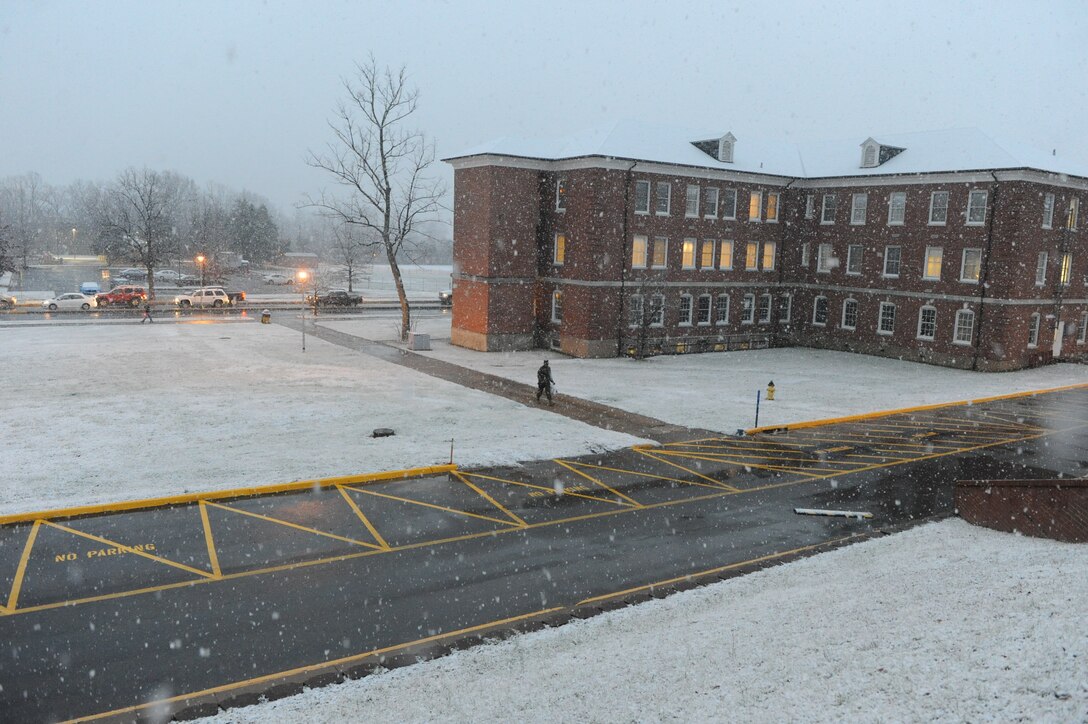 Snow falls on Marine Corps Base Quantico on Jan. 9, 2012. Folks are encouraged to prepare their vehicles for the winter driving conditions.
