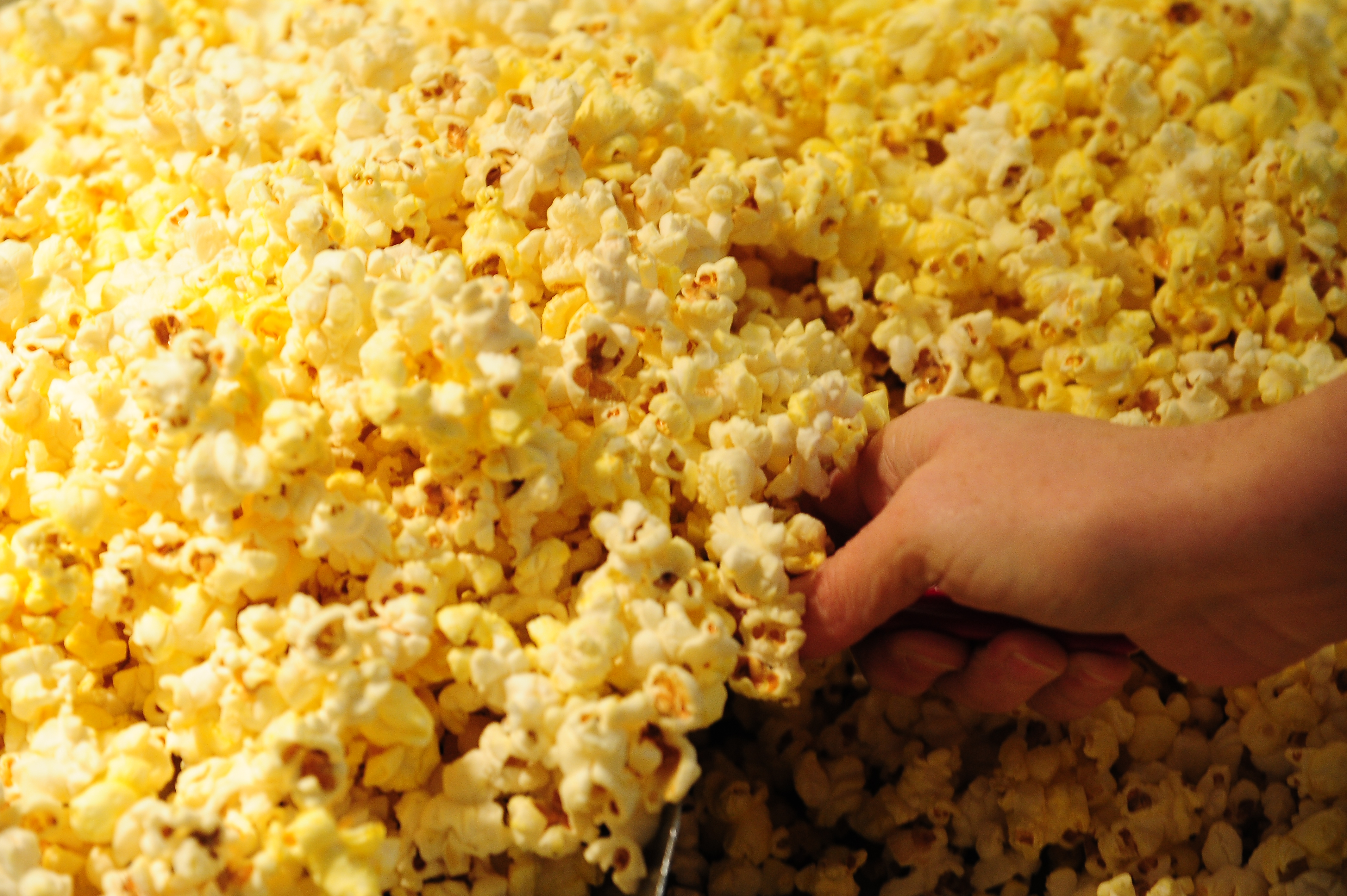 Whiteman Theater celebrates grand reopening > Whiteman Air Force Base