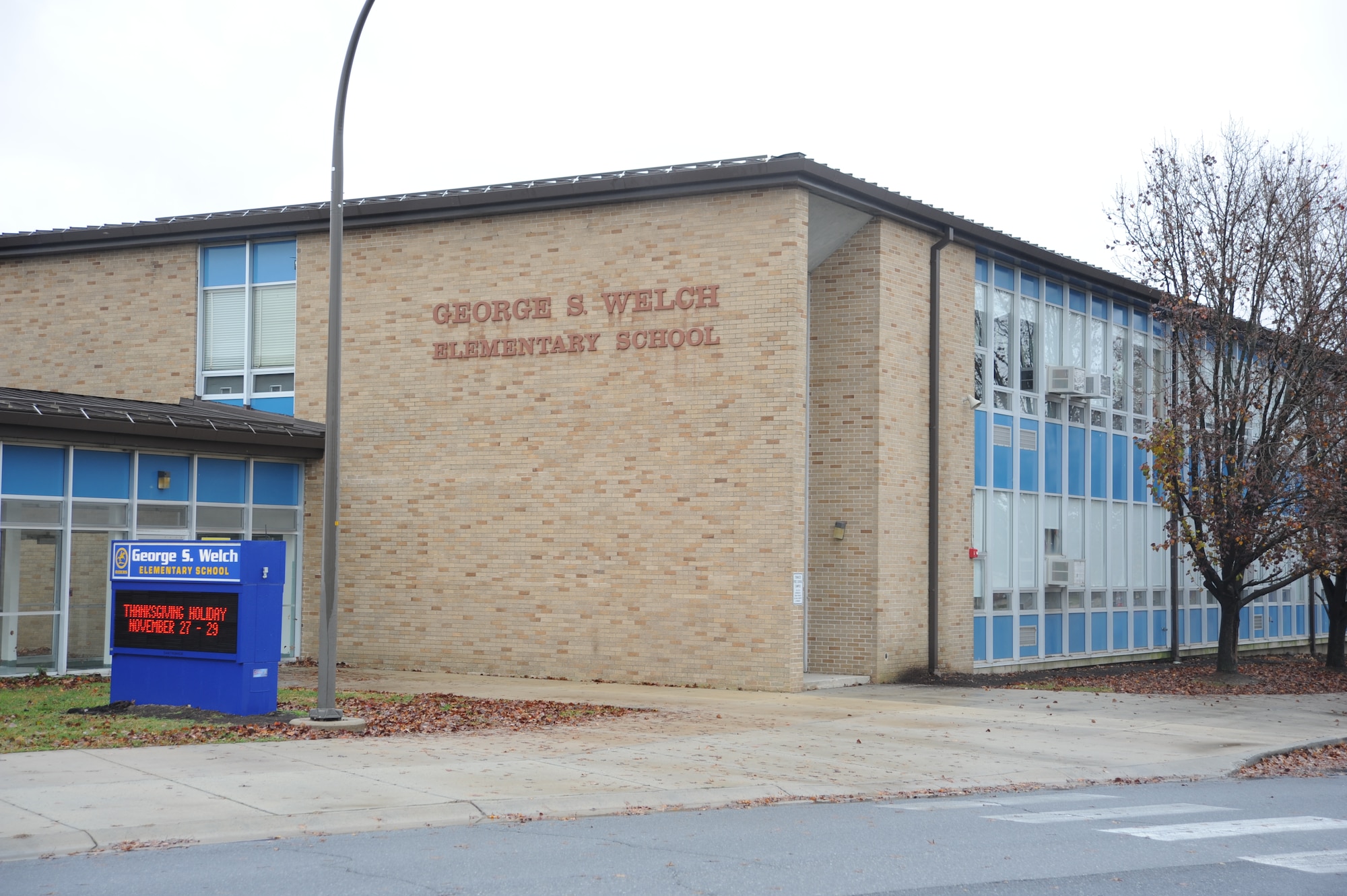Major George S. Welch Elementary School is located in Base Housing, Nov. 27, 2013, on Dover Air Force Base, Del. Welch is one of several schools located on military bases around the country that will be part of a Pentagon study performed by the RAND Corporation. (U.S. Air Force photo/Airman 1st Class Zachary Cacicia)