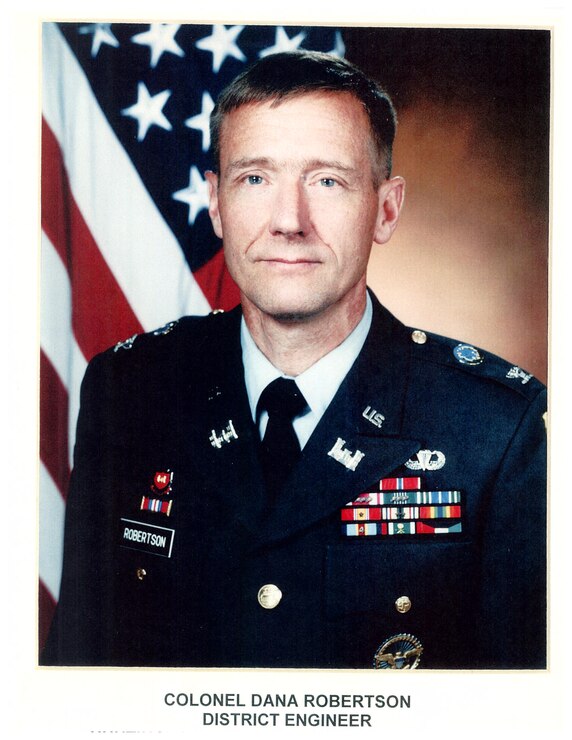 COL Dana Robertson
June 1997 - August 2000
