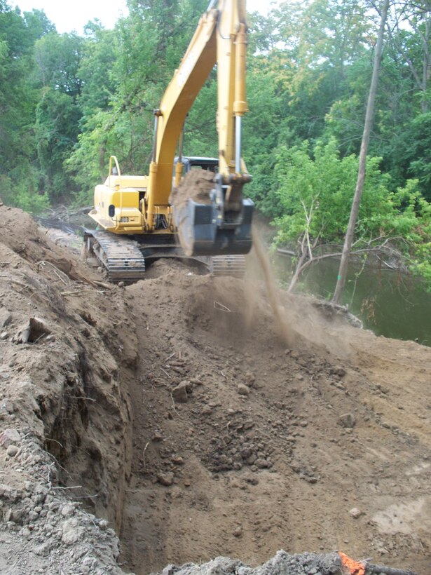 Construction of restoration project in Maumee River AOC designed by RAP support program