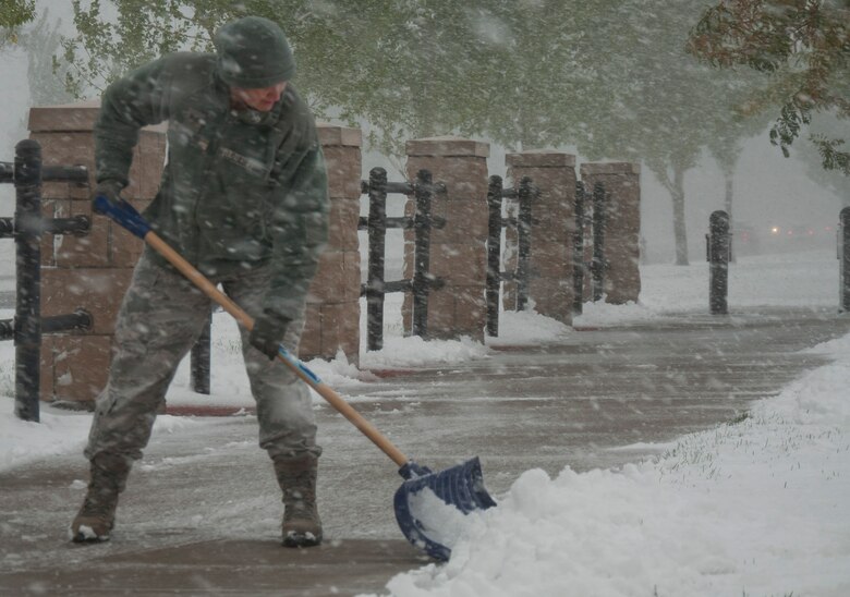 Welcoming Wyoming winter wonderland: how to stay safe > F ...