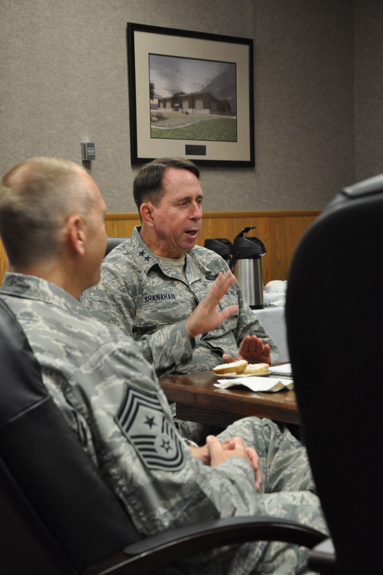GOODFELLOW AIR FORCE BASE, Texas – Maj. Gen. John Shanahan, Air Force Intelligence, Surveillance and Reconnaissance Agency Commander, eats breakfast with 17th Training Group enlisted instructors and discusses subjects pertaining to the ISR community in the 17th TRG conference room, Sept. 13. Maj. Gen. Shanahan thanked the instructors for their dedication to the Airmen, Soldiers, Marines, Sailors and Coastguardsmen whom they teach. (U.S. Air Force photo/ Airman 1st Class Breonna Veal)