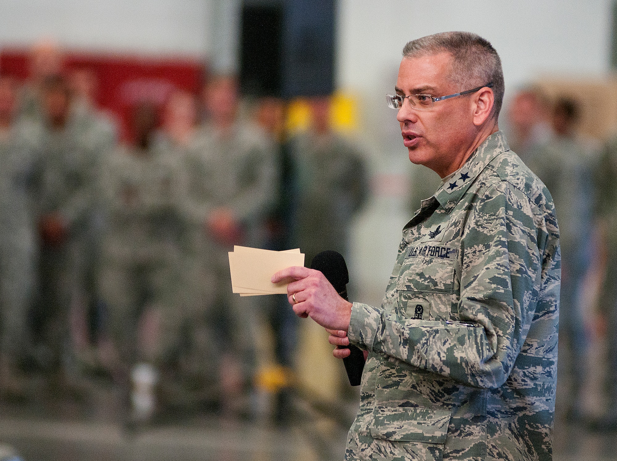 "What's great about this mission is that 99.9 percent of the time, we do our
mission flawlessly, we do it perfectly - we do it every single day," Maj.
Gen. Jack Weinstein, 20th Air Force commander, said during a base all-call Oct.
22 in the Peacekeeper High bay, Bldg. 1501, F.E. Warren Air Force Base, Wyo.
