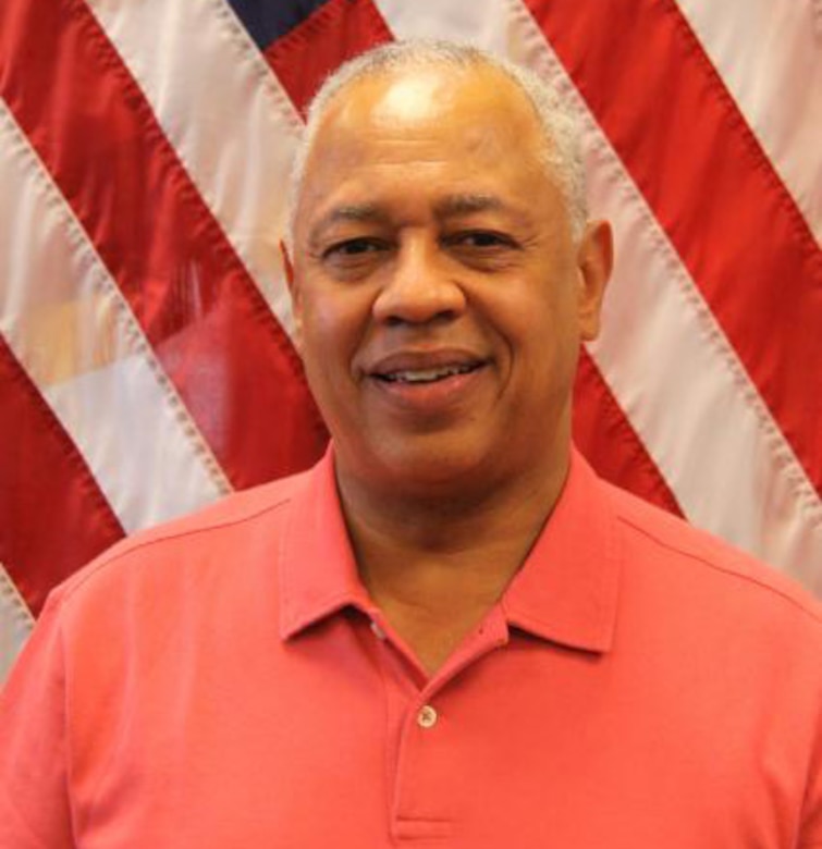 The U.S. Army Corps of Engineers, Southwestern Division, Regional Logistics Manager, Ron Richards, has been named USACE 2012 Meritorious Logistician of the Year. 