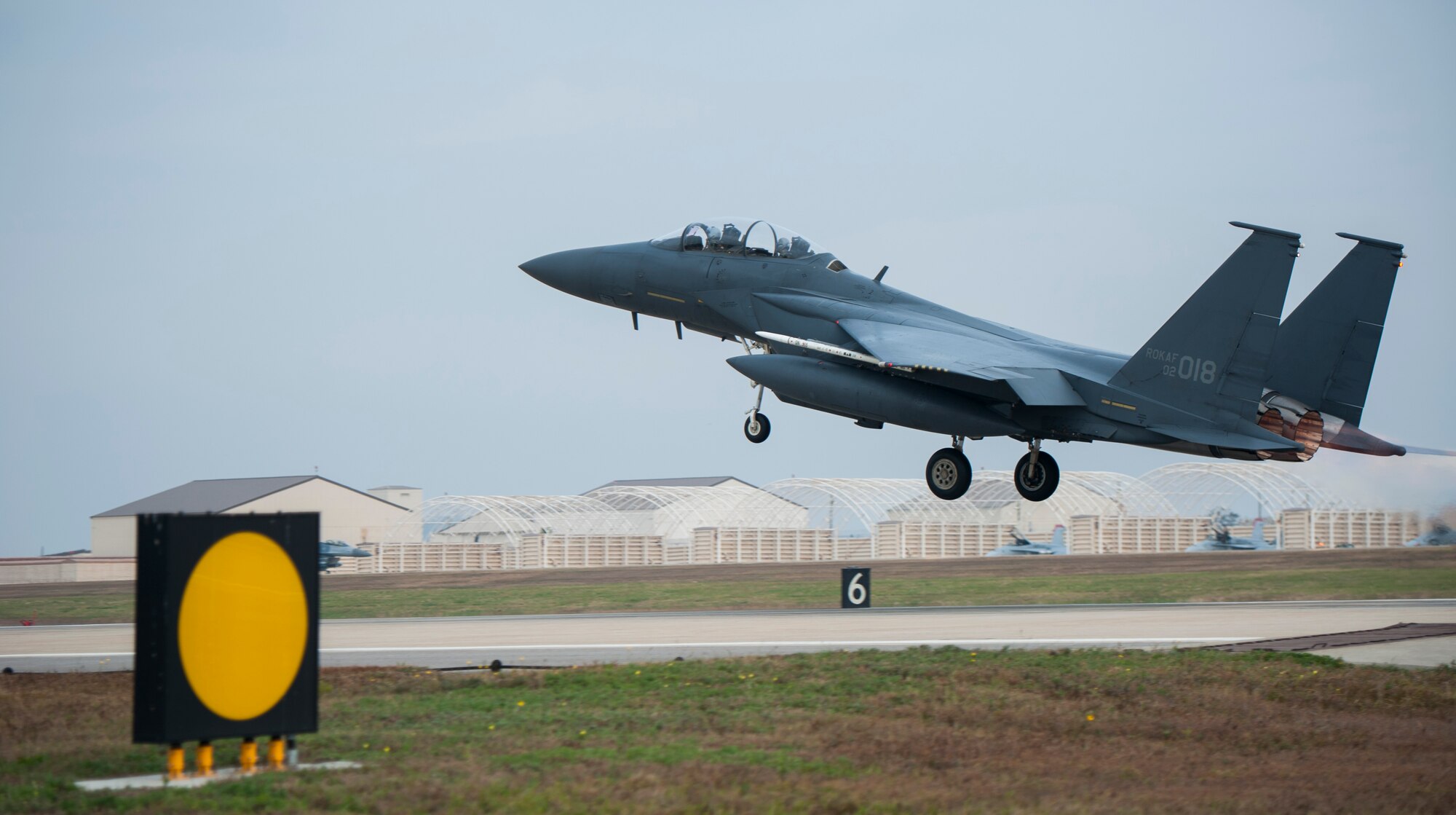 A Republic of Korea F-15 Strike Eagle takes off during Max Thunder 13-2 at Kunsan Air Base, Republic of Korea, Oct. 28, 2013. U.S. Air Force Airmen, U.S. Air Force Airmen, U.S. Marines and Republic of Korea air forces kicked off Max Thunder 13-2 during the first go, or takeoff. This is the 11th Max Thunder exercise, which fosters bilateral aerial training between the Korea Air Power Team to include the U.S. Air Force, Marine Corps and the Republic of Korea air force. (U.S. Air Force photo by Senior Airman Armando A. Schwier-Morales/Released)