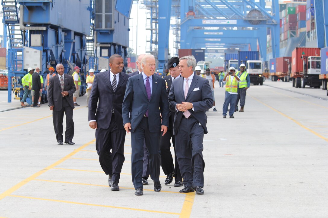 Vice President Joe Biden visited the Port of Charleston as part of his tour of ports along the eastern seaboard. Here, he meets with Corps South Atlantic Division Commander Brig. Gen. Ed Jackson and South Carolina State Ports Authority CEO Jim Newsome.