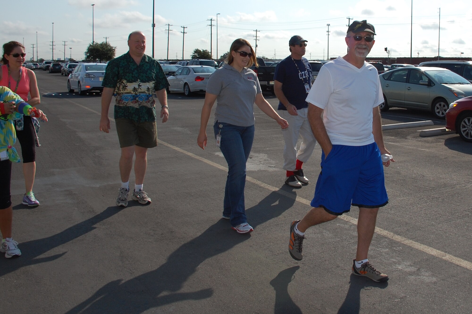 JOINT BASE SAN ANTONIO-LACKLAND, Texas -- “During the morning run and bike ride, I saw fast people. At the sit-up and pushup competition, I saw strong people,” said AFCEC Director Joe Sciabica. “As I enjoyed the fun walk with many of your teammates, I saw fit people.” (U.S. Air Force photo/Debbie Aragon)