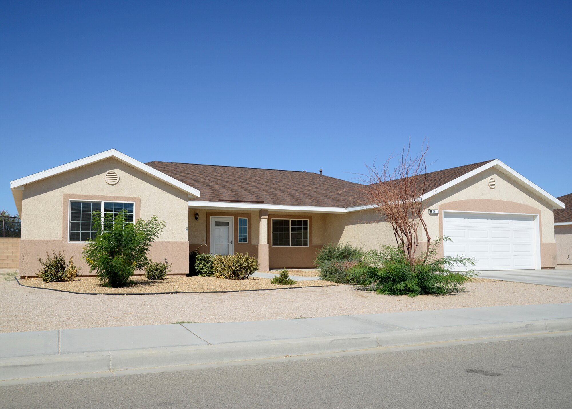 Edwards AFB Housing (U.S. Air Force photo)
