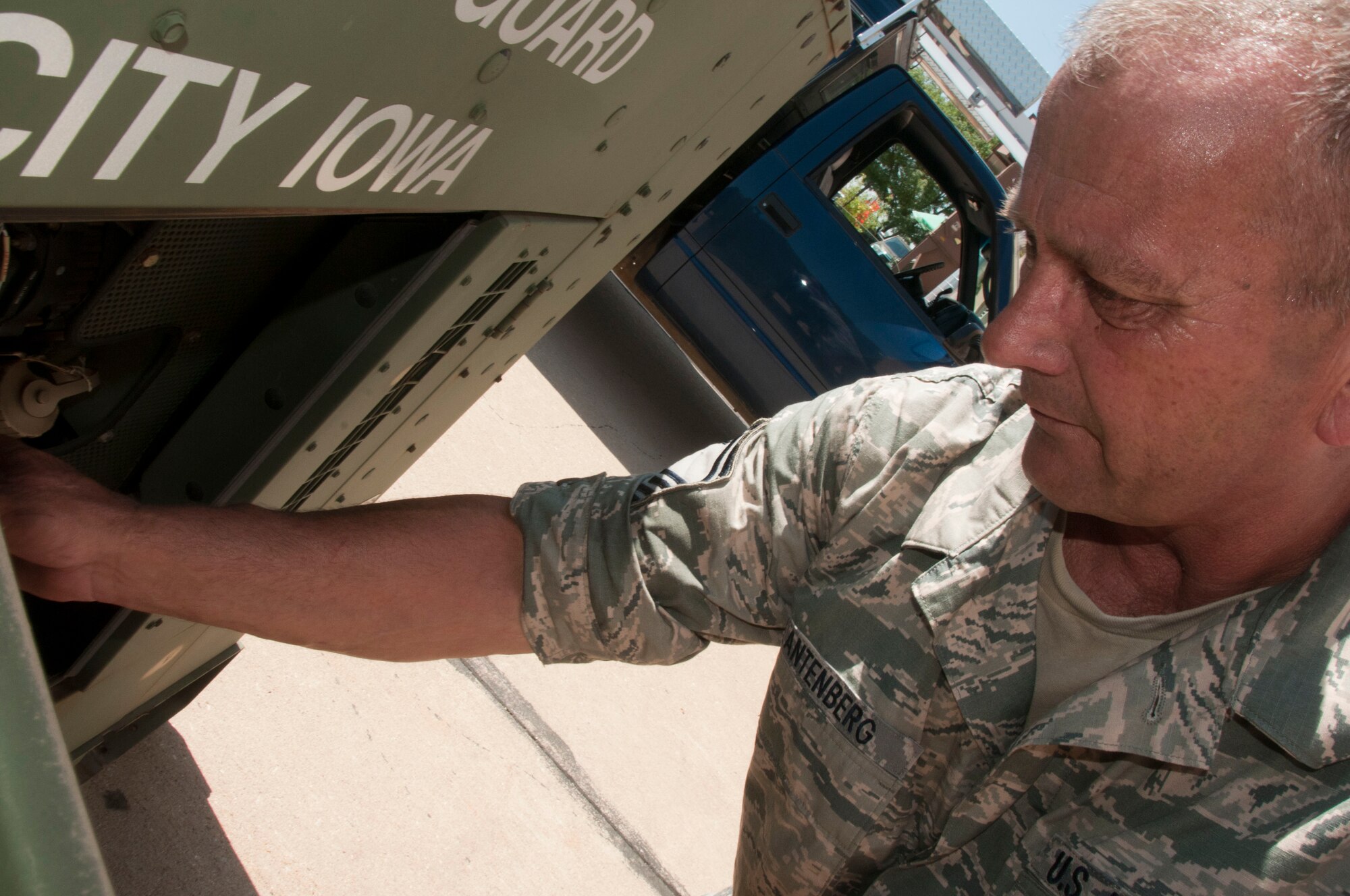 Senior Master Sgt. Norman Platenberg with the 185 Air Refueling Wing (ARW), completes one of his final jobs as a member of the 185th, Wednesday, August 28, 2013.  SMSgt retires from the 185th this year as one of the last Vietnam Era Veterans from the 185th ARW.
Air National Guard photo by: TSgt Oscar Sanchez (Released)
