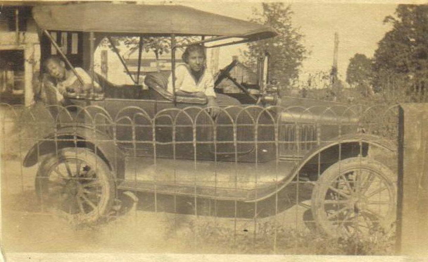 Lynette Rhodes’ grandmother, Sallie Coleman McCown (deceased), strikes a pose in her dad’s Model T or N Ford in the 1910s, while her great uncle, Howell S. Coleman, sleeps in the back seat. Like her grandmother, mother, aunt and uncle, who were heavily involved in Norfolk community life, Rhodes also attended Virginia State University.