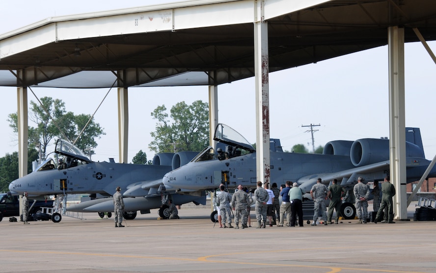 A small gathering assembled on the flightline at the 188th Fighter Wing’s Ebbing Air National Guard Base in Fort Smith, Ark., Sept. 10 to watch the first two A-10C Thunderbolt II “Warthogs” depart the base. The planes were transferred to the 75th Fighter Squadron at Moody Air Force Base, Ga., signaling the beginning of the end for the 188th’s fighter mission. The 188th will lose two Warthogs a month until the last two leave in June 2014. The 188th is in the beginning stages of converting from A-10s to an Intelligence and remotely piloted aircraft mission. The mission, which will feature the MQ-9 Reaper, will also boast the Air National Guard’s only space-focused targeting squadron. (U.S. Air National Guard photo by U.S. Air National Guard photo by Tech. Sgt. Josh Lewis/188th Fighter Wing Public Affairs)