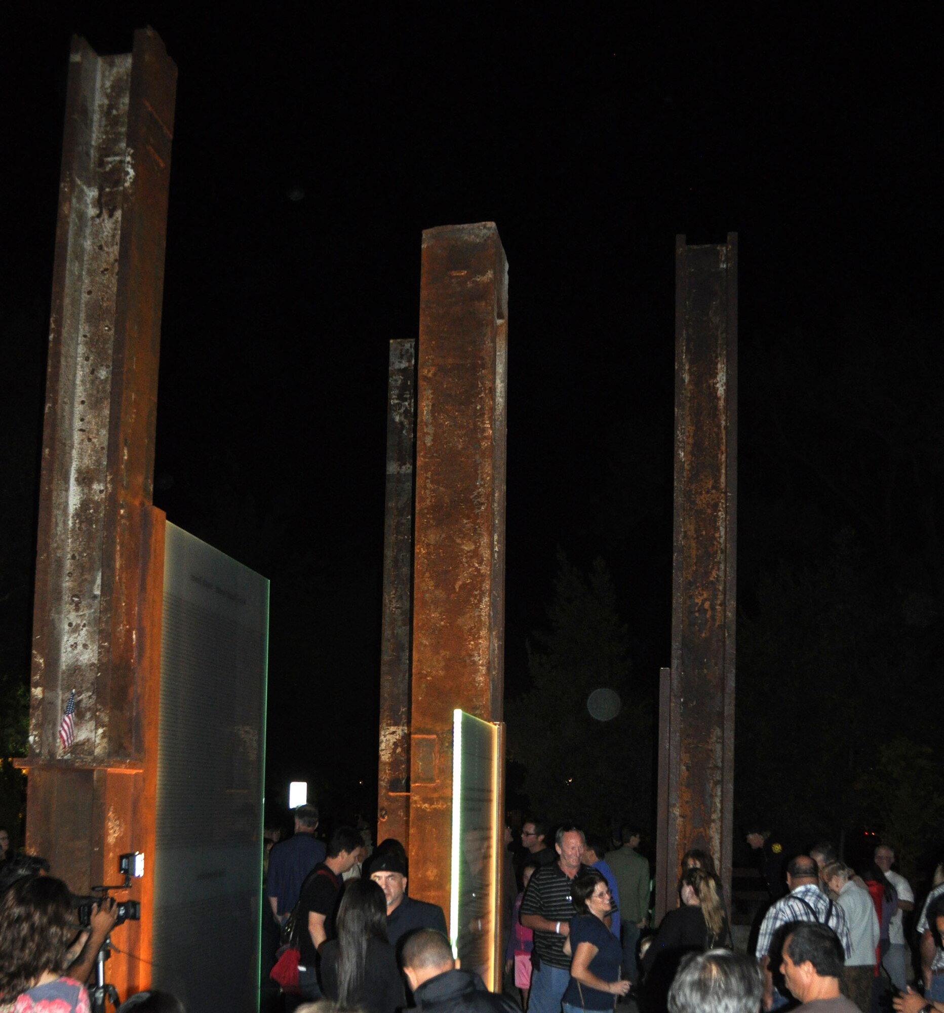 TRAVIS AIR FORCE BASE, Calif. -- The newly dedicated Napa 9-11 Memorial Garden. The names of each victim of the 2001 terrorist attacks on the World Trade Center and the Pentagon, are etched on the four glass panels that anchor the center of the sculpture, which includes four steel beams from the Twin Towers. (U.S. Air Force photo/Ellen Hatfield)