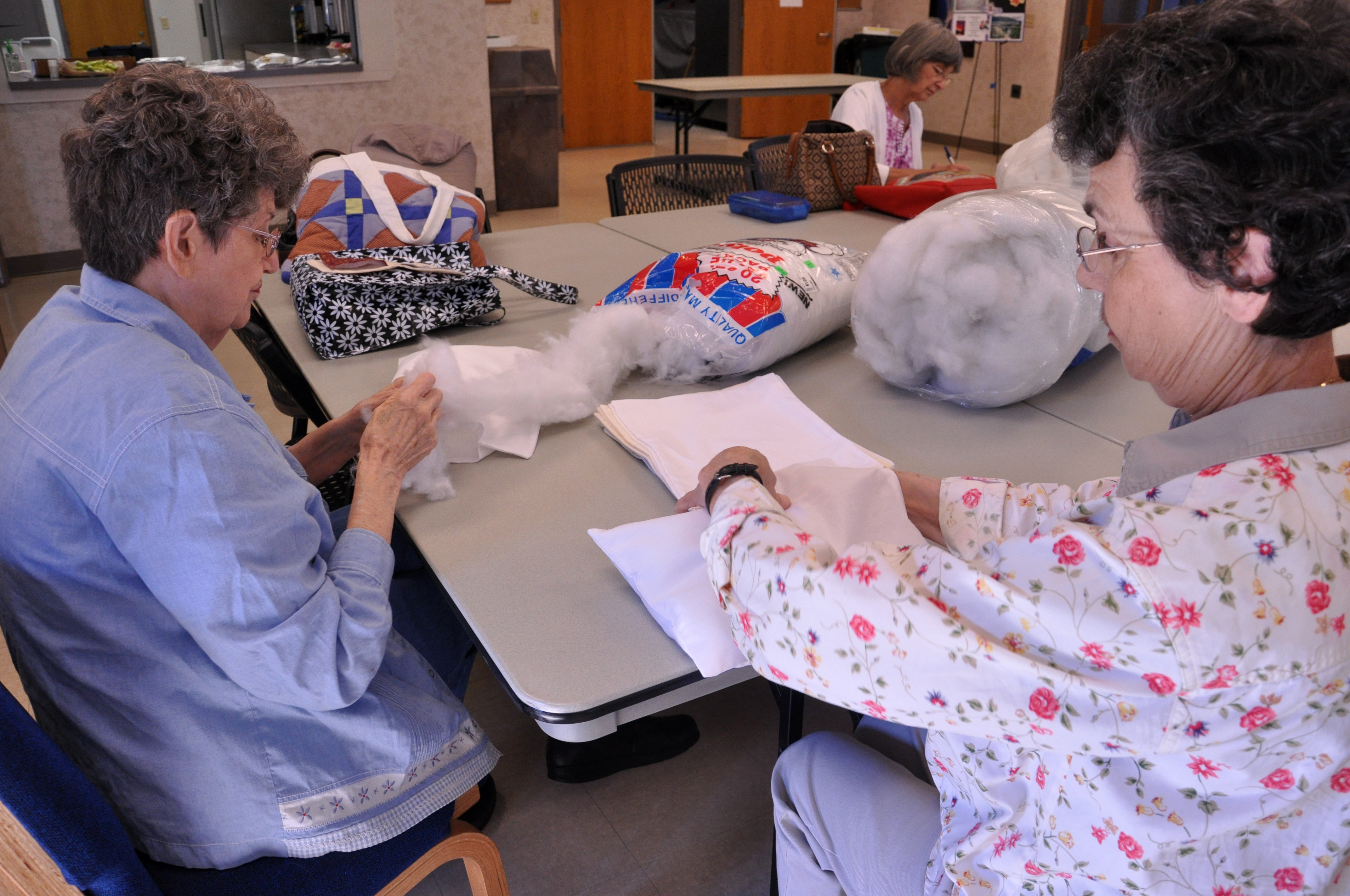 Sew in love Little Rock Air Force Base Sewing Ministry > Little Rock Air Force Base > Article