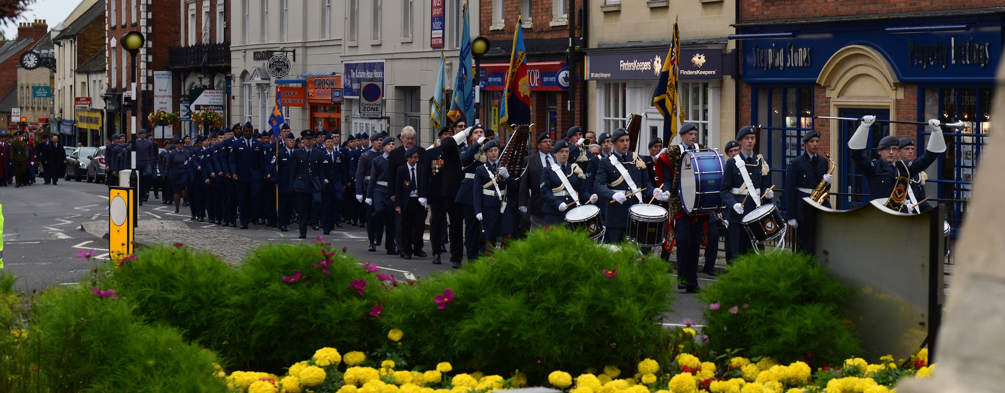BANBURY, United Kingdom – Members of the 422nd Air Base Group march in formation during the annual Battle of Britain anniversary parade through the village of Banbury, United Kingdom, Sept. 15. The annual event pays tribute to servicemen who died in the Battle of Britain. (U.S. Air Force photo by Tech. Sgt. Chrissy Best)