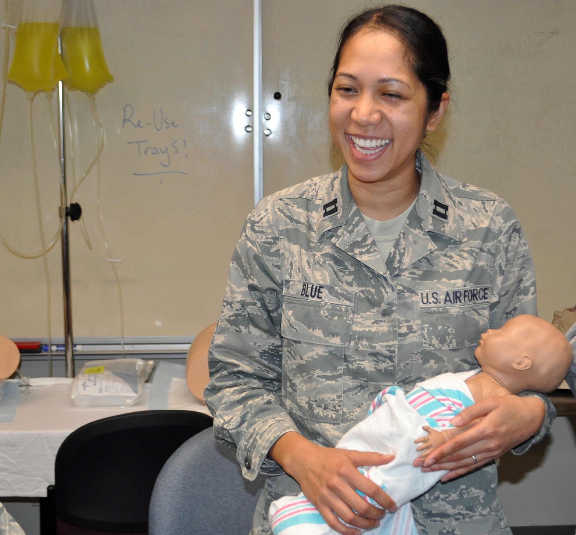 TRAVIS AIR FORCE BASE, Calif. -- During the Sept. 7 and 8 “Super” unit training assembly weekend for the 349th Air Mobility Wing, Reserve doctors, nurses, and medical technicians, were able to use the center to train on procedures and skills they use less often. (U.S. Air Force photo/Ellen Hatfield)