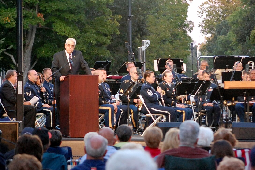 Vice President for Colonial Williamsburg speaks before the Constitution Day concert in Williamsburg, VA, Tuesday, September 17, 2013