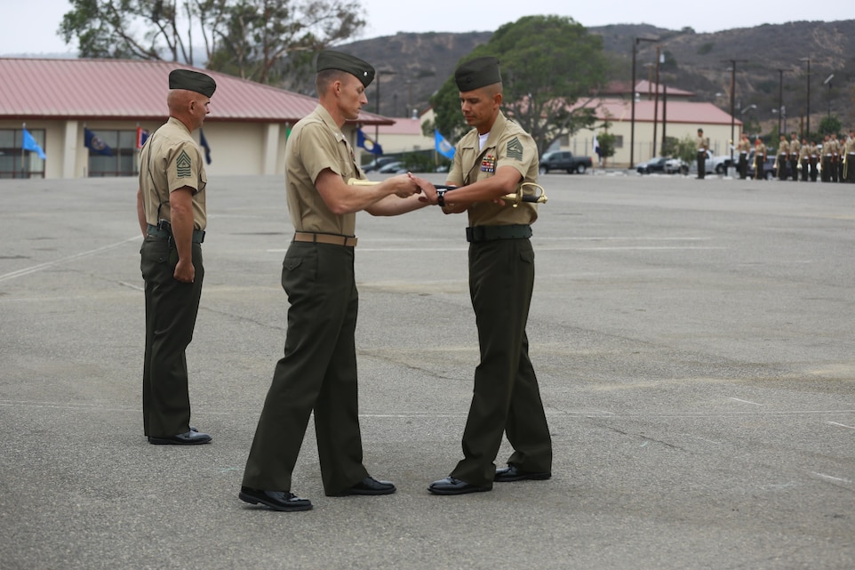 Dark Horse battalion welcomes new sergeant major > 1st Marine Division ...