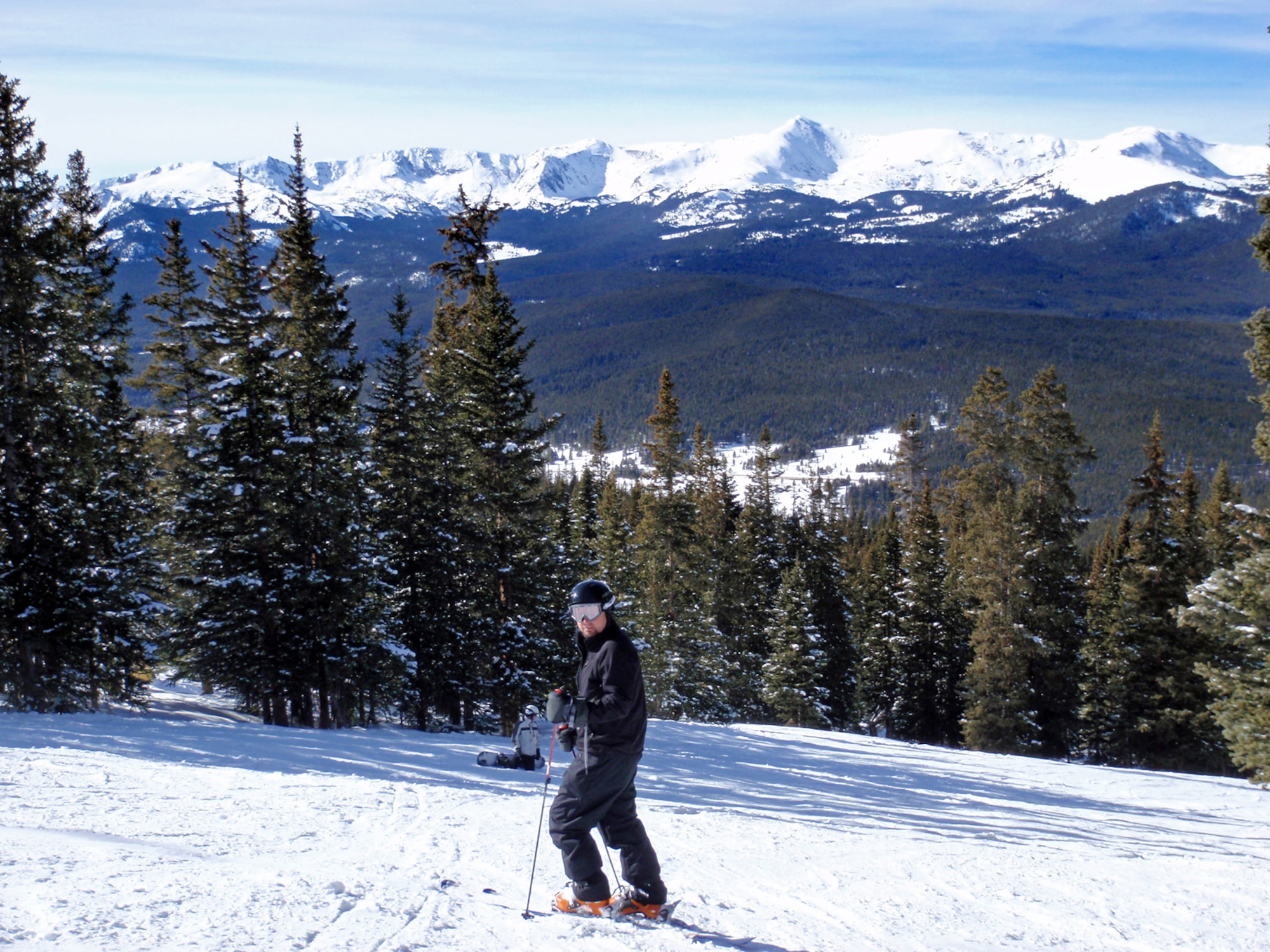 PETERSON AIR FORCE BASE, Colo. – The Outdoor Recreation Center at Peterson offers many different fun adventures for any season, from skiing to whitewater rafting. Colorado is an endless playground for any outdoor-enthusiast looking to have an extreme outdoor experience. (Courtesy photo)