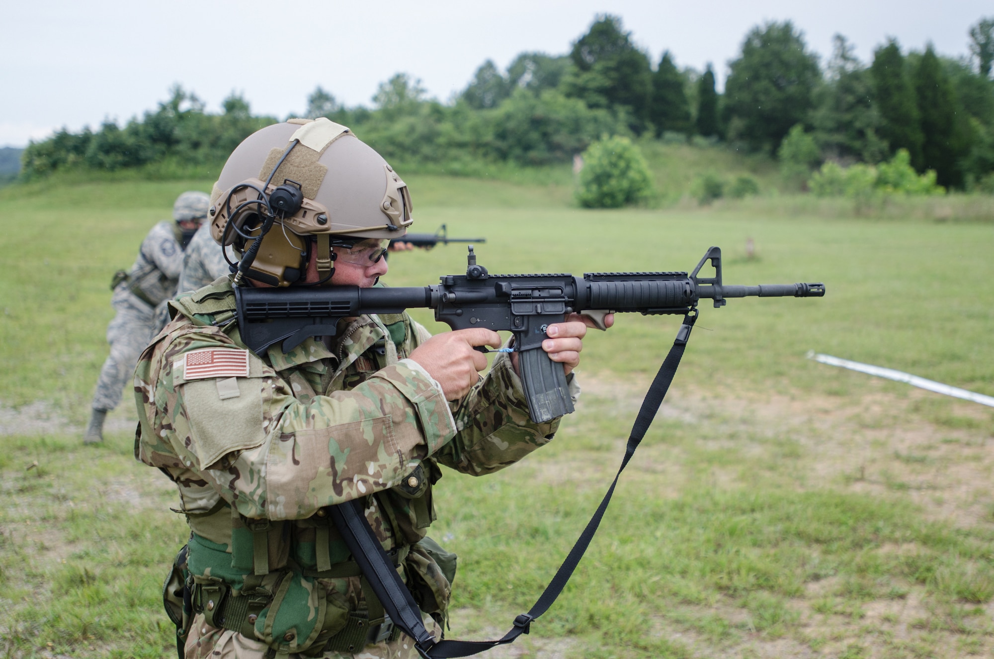 Tech. Sgt. Don Yeats, a radio frequency transmission craftsman from the 123rd Special Tactics Squadron, fires an M4 rifle during the Adjutant General’s Kentucky National Guard State Rifle and Pistol Training Event on July 27, 2013, at Fort Knox, Ky. Fifteen Airmen from the 123rd Airlift Wing competed in the contest July 27 and 28. The 123rd took first place in the pistol team competition, rifle team competition and overall aggregate. (U.S. Air National Guard photo by Master Sgt. Phil Speck)