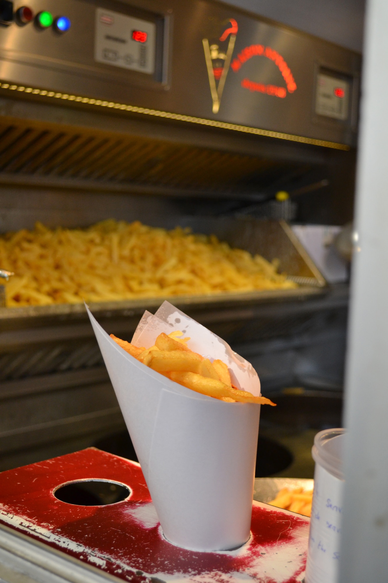 Vendors serving one of Belgium’s famous dishes, French fries, line the streets of Brussels. One famous Brussels fry stand is the Maison Antonie located in Leopold Park. (U.S. Air Force photos/ Staff Sgt. Evelyn Chavez)