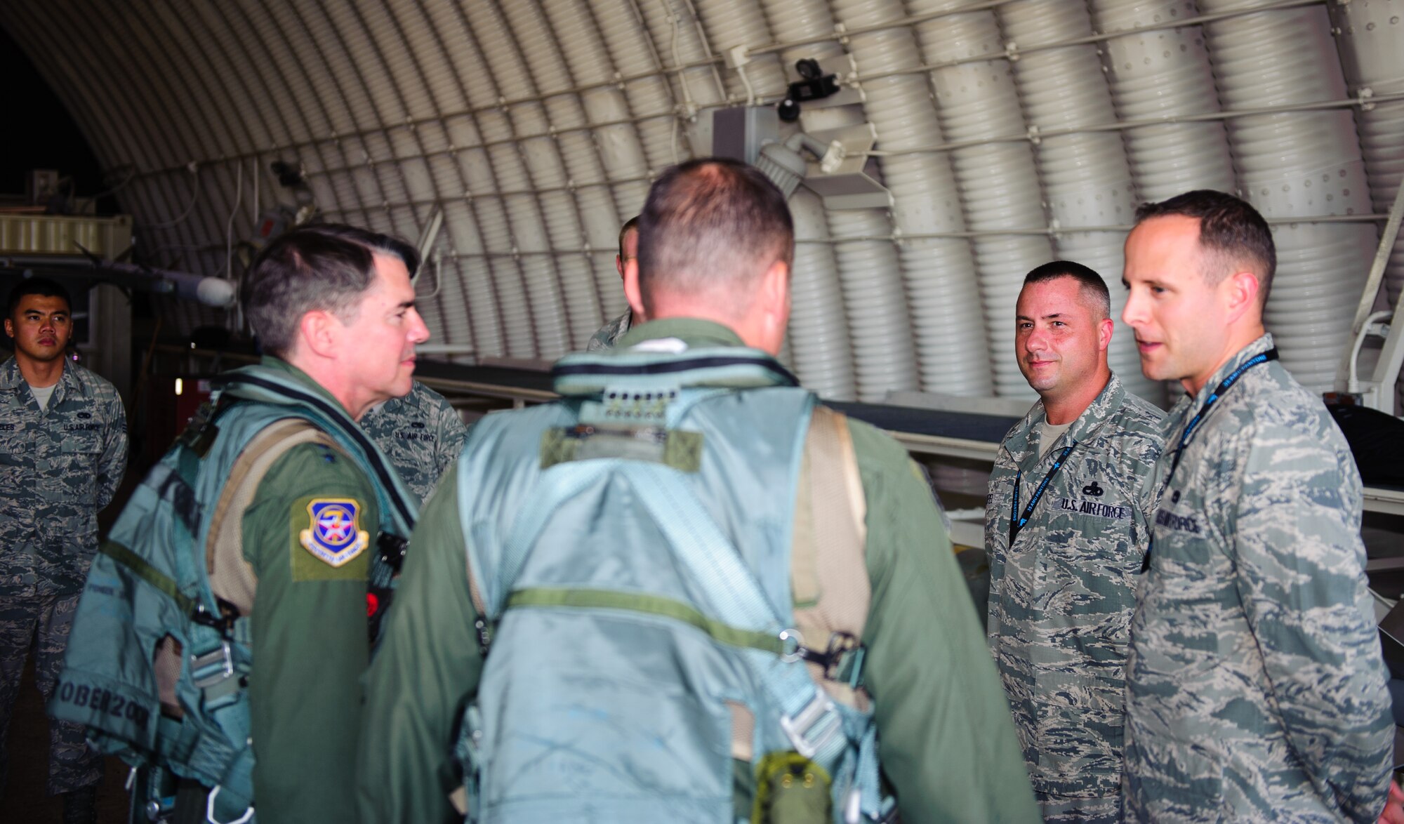 Members of the 8th Maintenance Squadron brief Lt. Gen Jan-Marc Jouas, Republic of Korea and United States Combined Forces Command, Air Component Command commander, prior to take off at Kunsan Air Base, Republic of Korea, Sept. 23, 2013. Jouas, also United States Forces Korea deputy commander, visited Airmen at Kunsan in order to view and understand their perspective and mission. (U.S. Air Force photo by Senior Airman Armando A. Schwier-Morales/ Released)