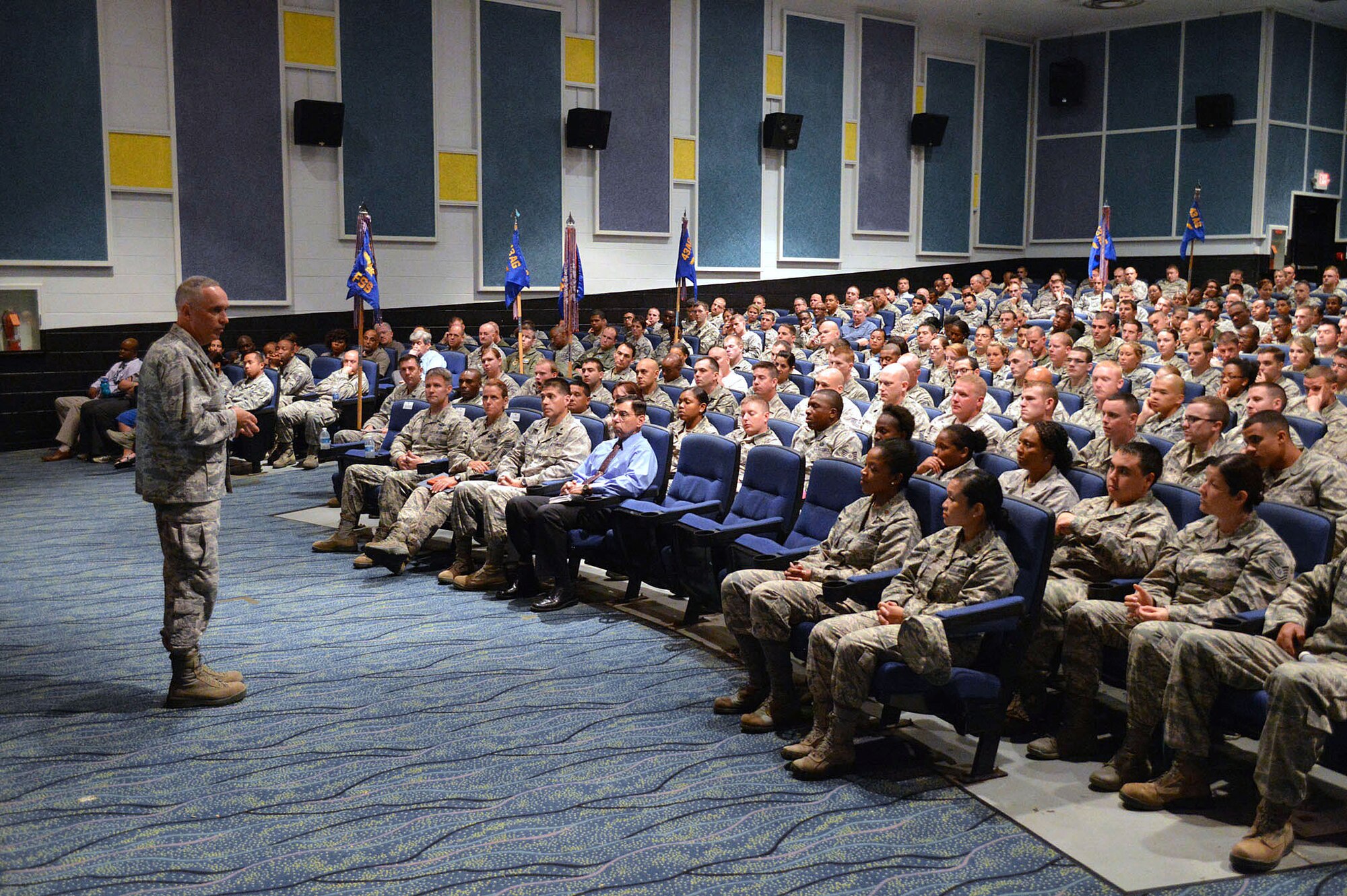 Maj. Gen. Rick Martin, U.S. Air Force Expeditionary Center commander, conducts an “all call” with Airmen from the 43d Airlift Group, Pope Army Airfield, N.C., on Sep. 16.  General Martin visited Pope Army Airfield, N.C. to see first-hand how the 43d Airlift Group Airmen support the Global Response Force Mission.  (U.S. Air Force Photo/Marvin Krause)