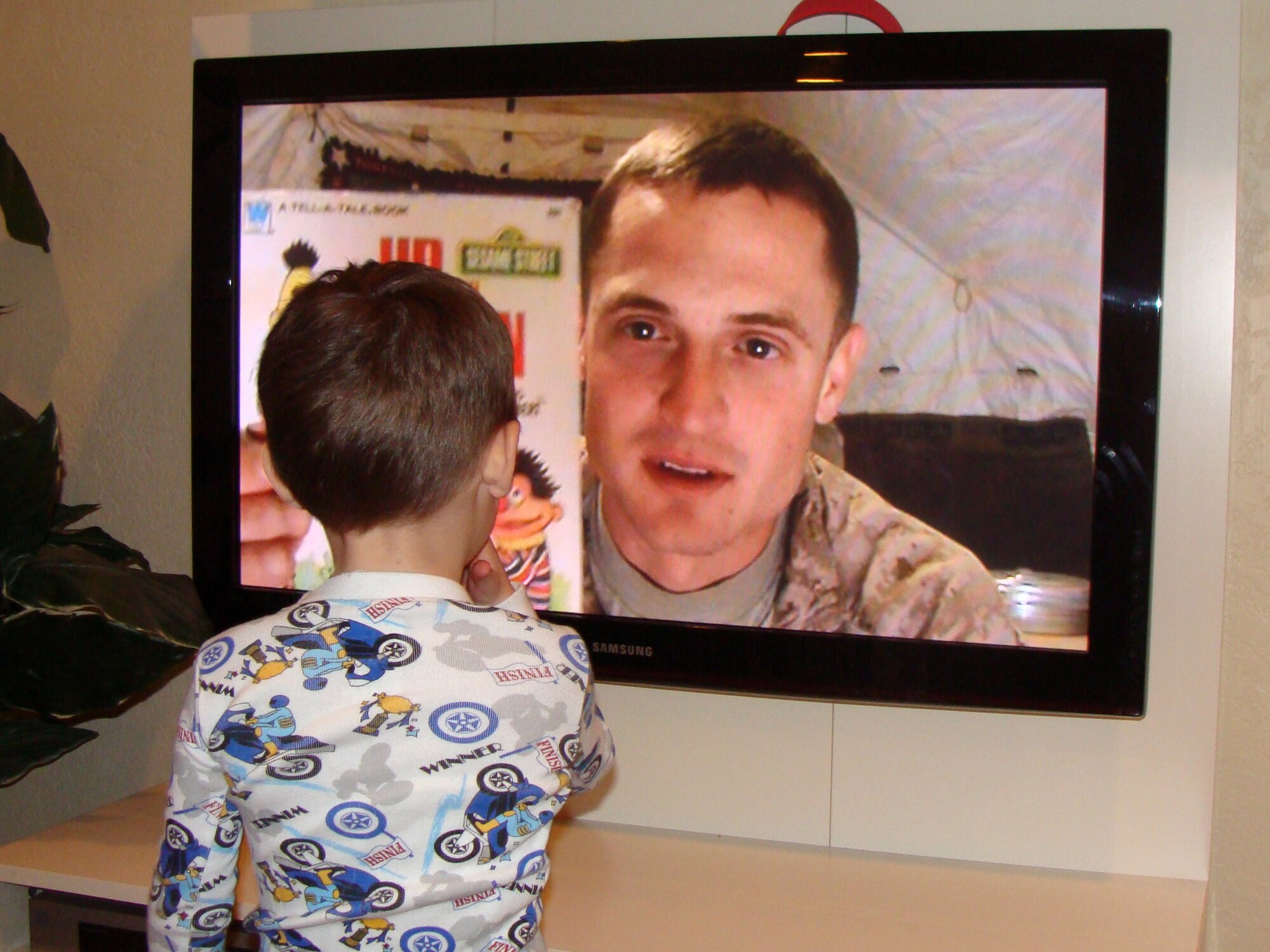PETERSON AIR FORCE BASE, Colo. – The United Through Reading Military Program is designed to give deploying service members an opportunity to recorded personal DVDs of themselves reading children’s books to leave with their families and loved ones. This is done to help maintain the connection and relationships between the deployed service members and their children. It also helps to minimize the trauma and confusion that many children experience during homecomings. (Courtesy photo)