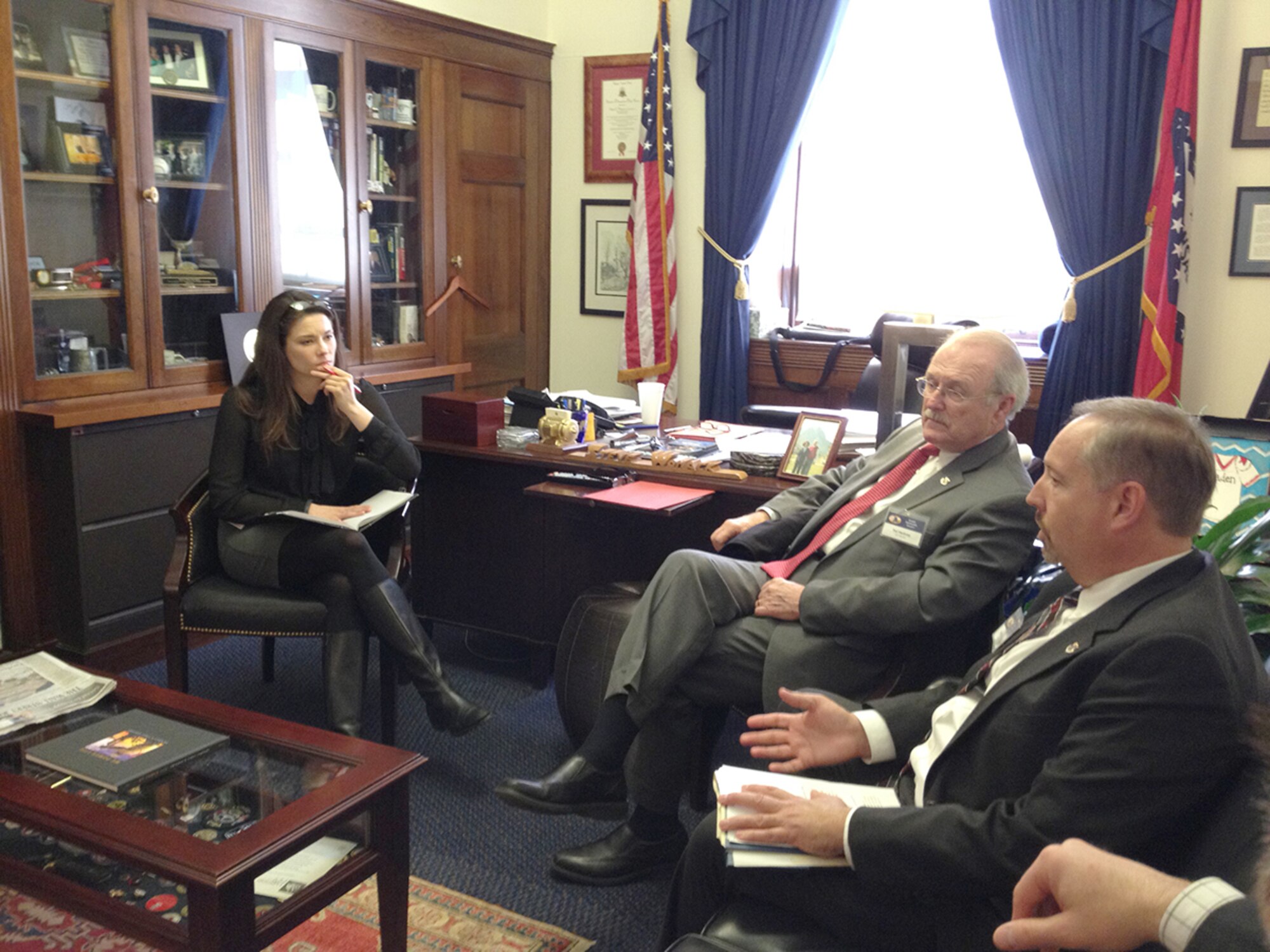 Arnold Community Council’s Team 4 make a presentation to Adrielle Churchill, the legislative counsel for Congressman Steve Womack. From left – Churchill, Ted Hackney (center), ACC member and executive director for the Industrial Board of Coffee County; and Team Captain Brian Skelton, (Tullahoma Utilities Board) ACC member and Air Force Materiel Command Community Leader.