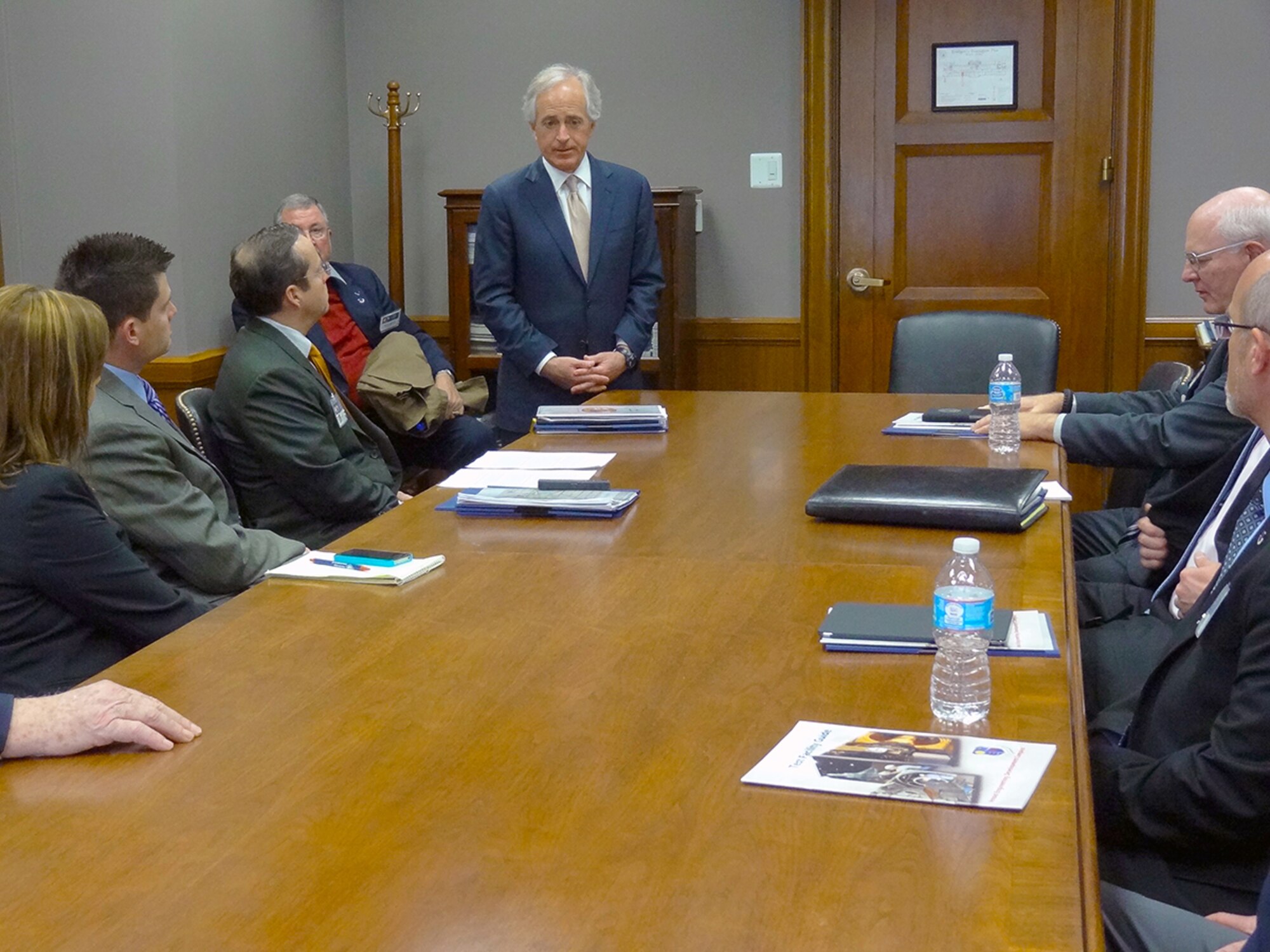 Tennessee Senator Bob Corker met with members of the Arnold Community Council in his office during their recent trip to Capitol Hill. 