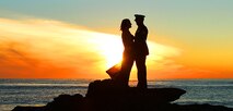 Marine couple silouhette