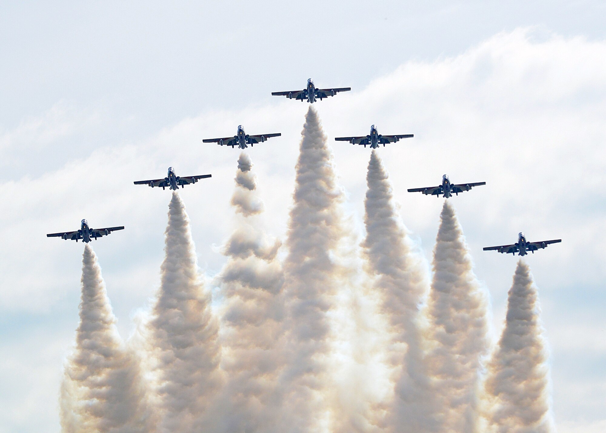 In preparation for their upcoming season, the Italian aerobatic demonstration team, Frecce Tricolori, performed their routine during a rehearsal, April 4, 2014, Aviano Air Base, Italy. The Frecce Tricolori is the first non-Russian unit to receive the Russian Silver Medal for Aeronautical Merit. (U.S. Air Force photo/Senior Airman Michael Battles) 