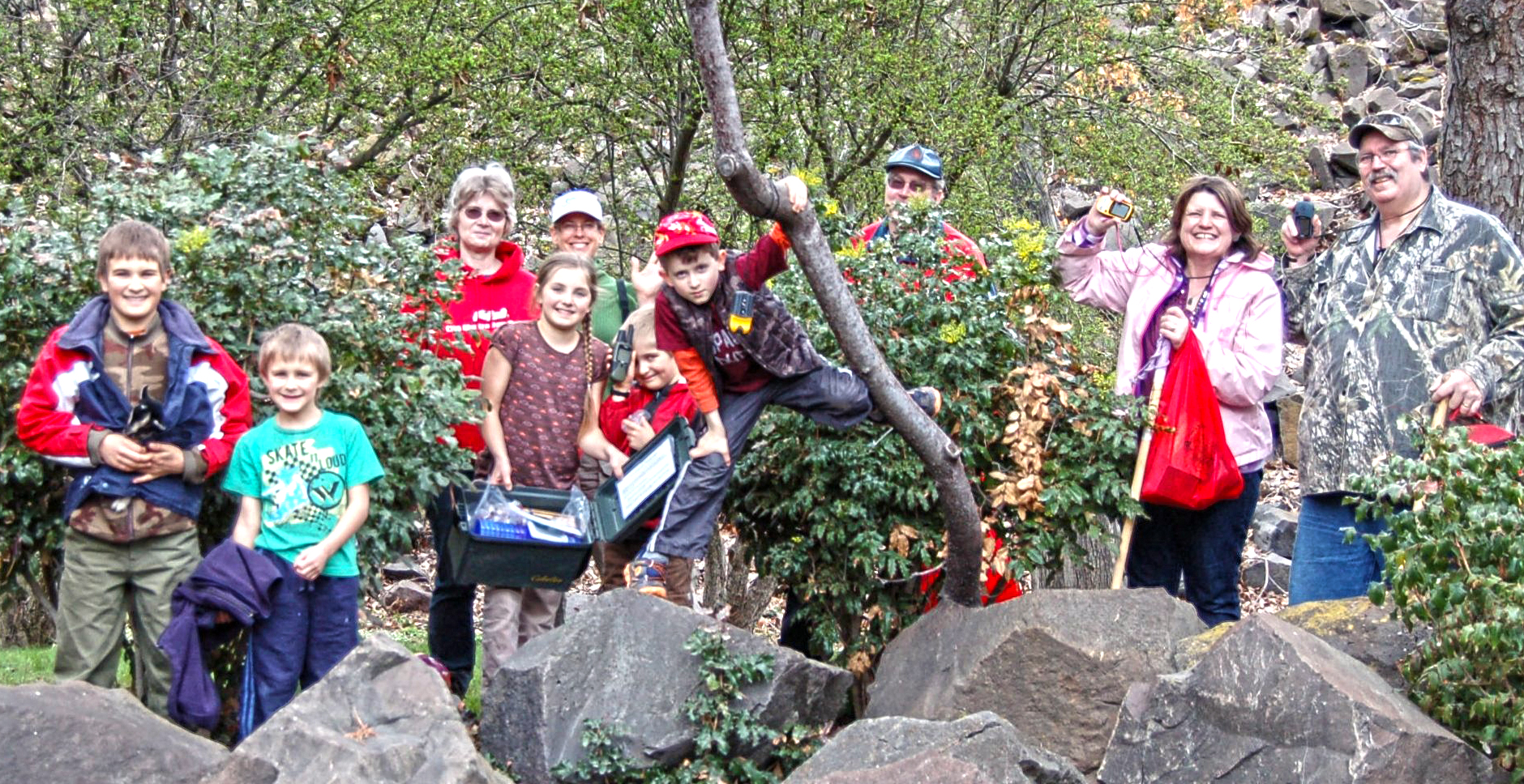 First geocaching "amazing race" hosted at The Dalles