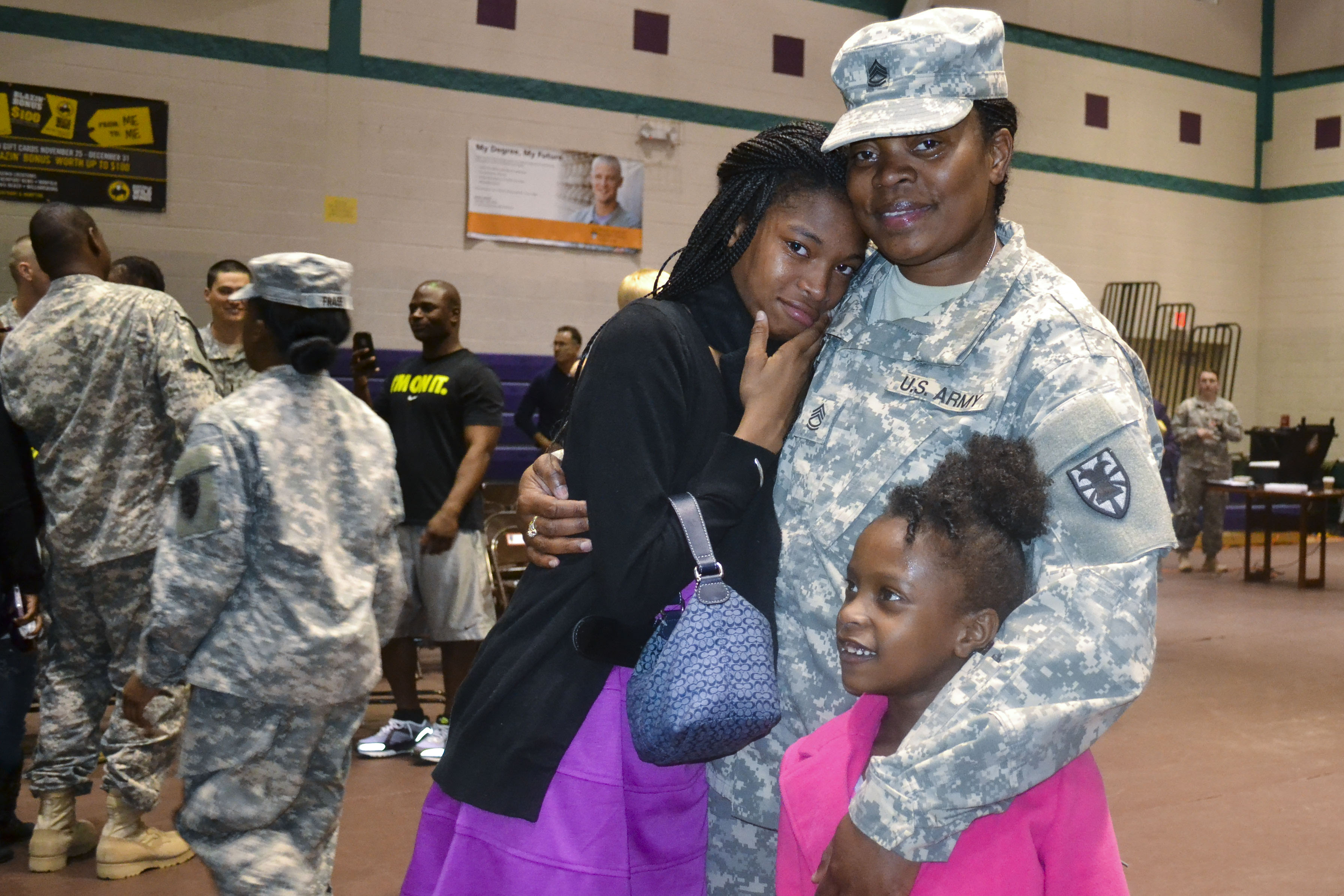 Fort Eustis Soldiers return from OEF tour in Kuwait > Joint Base