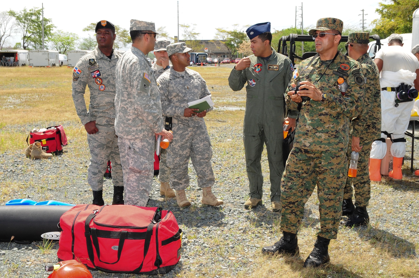 As part of the State Partnership Program, members from a Dominican Republic military delegation demonstrated interest April 5, 2014, in search and rescue techniques employed by the Puerto Rico National Guard CERF-P Team in the event of a disaster. 

