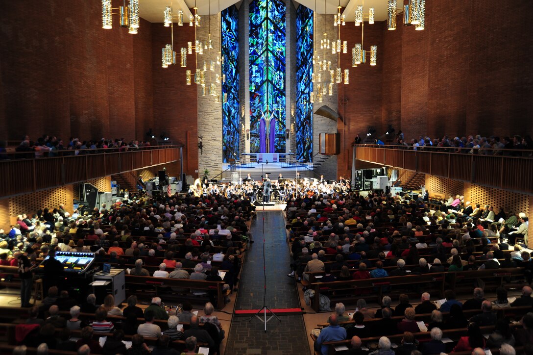 The U. S. Air Force Band performs for an audience at Valparaiso University’s Chapel of Resurrection in Valparaiso, Ind., as part of their 2014 Spring Tour, April 7, 2014. There were 1,500 people in attendance for this performance. (U. S. Air Force photo/Airman 1st Class Joshua R. M. Dewberry)