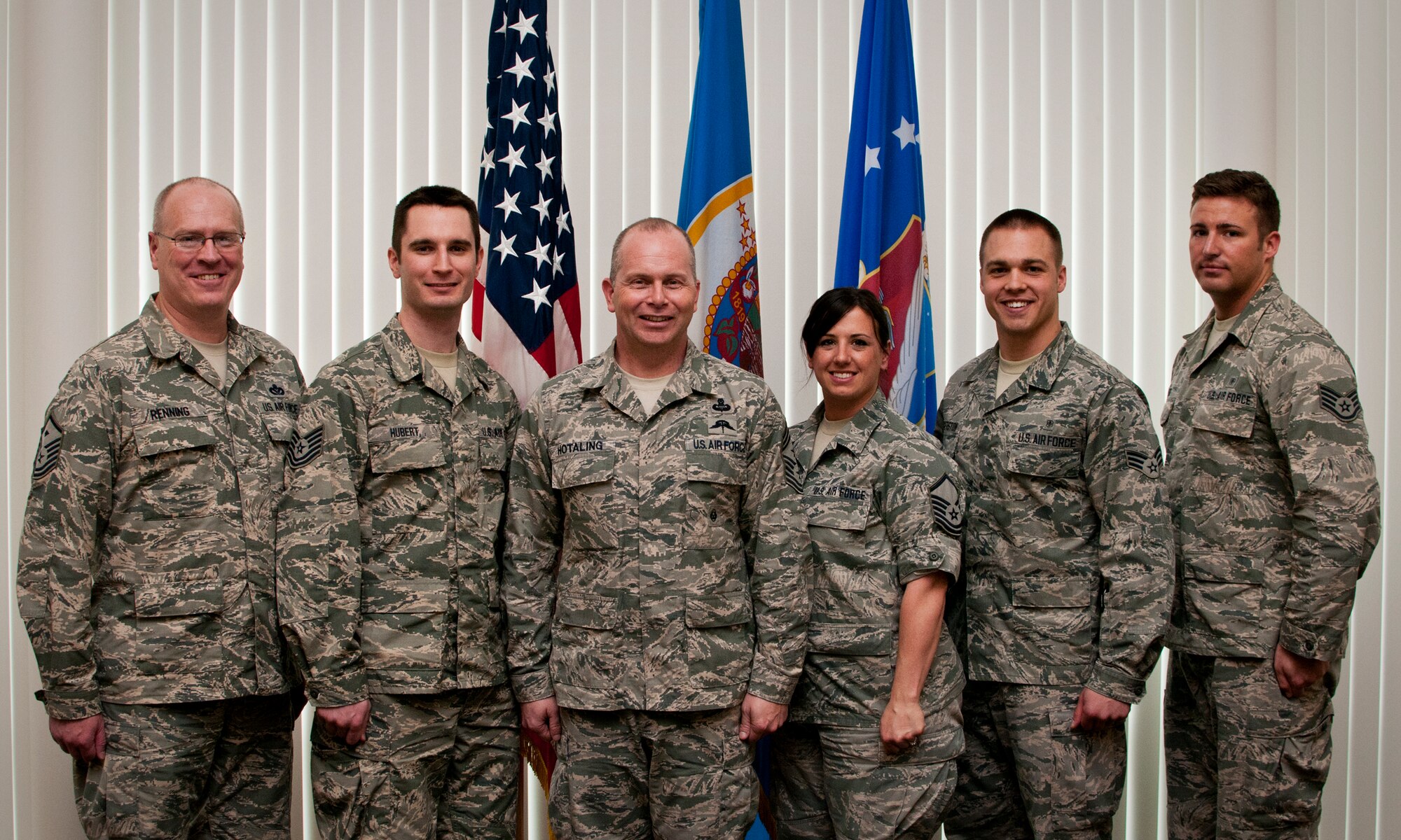 Chief Master Sgt. James Hotaling, Command Chief of the Air National Guard, meets with Honor Airmen from the 133rd Airlift Wing in St. Paul Minn., Apr. 12, 2014. Chief Hotaling visited the wing to discuss the health of the Air Force, our commitment to the Profession of Arms and answered questions from Airmen. (U.S. Air National Guard photo by Staff Sgt. Austen Adriaens/Released)