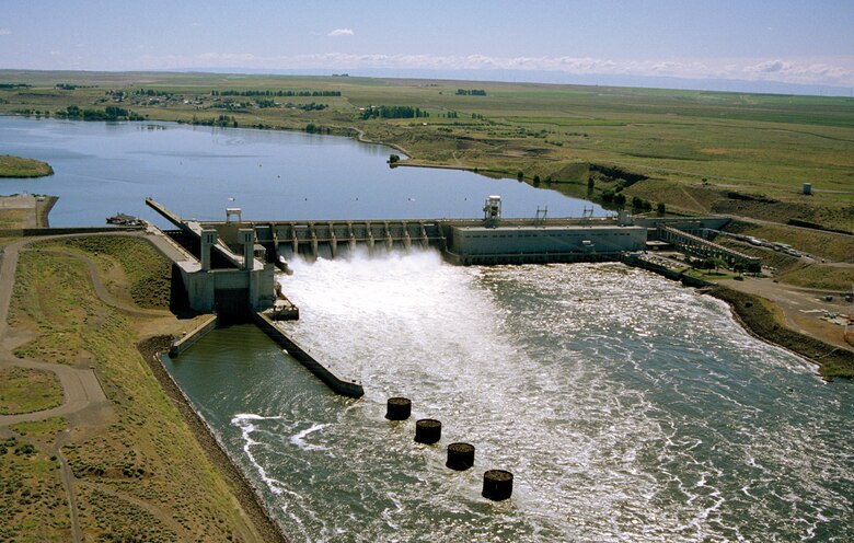 This congressionally authorized project consists of Ice Harbor Dam, powerhouse, navigation lock, two fish ladders, a removable spillway weir and a juvenile fish bypass facility. It provides navigation, hydroelectric generation, recreation and incidental irrigation.Located upstream of McNary Lock and Dam and Lake Wallula, Ice Harbor Dam is 2,822 feet long with an effective height of 100 feet. It is a concrete gravity type dam, with an earthfill embankment section at the north abutment. It includes a navigation lock with clear dimensions of 86 by 675 feet. The dam has a 10-bay spillway that is 590 feet long and includes ten 50 foot tainter gates.