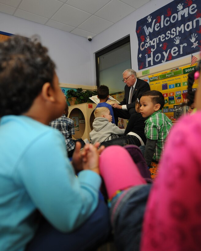 Rep. Steny Hoyer reads “House Mouse, Senate Mouse” to students at J.P. Hoyer Child Development Center on Joint Base Andrews, Md., April 17, 2014. The CDC is named after Hoyer’s late wife, Judith Hoyer. (U.S. Air Force photo/Airman 1st Class Aaron Stout)