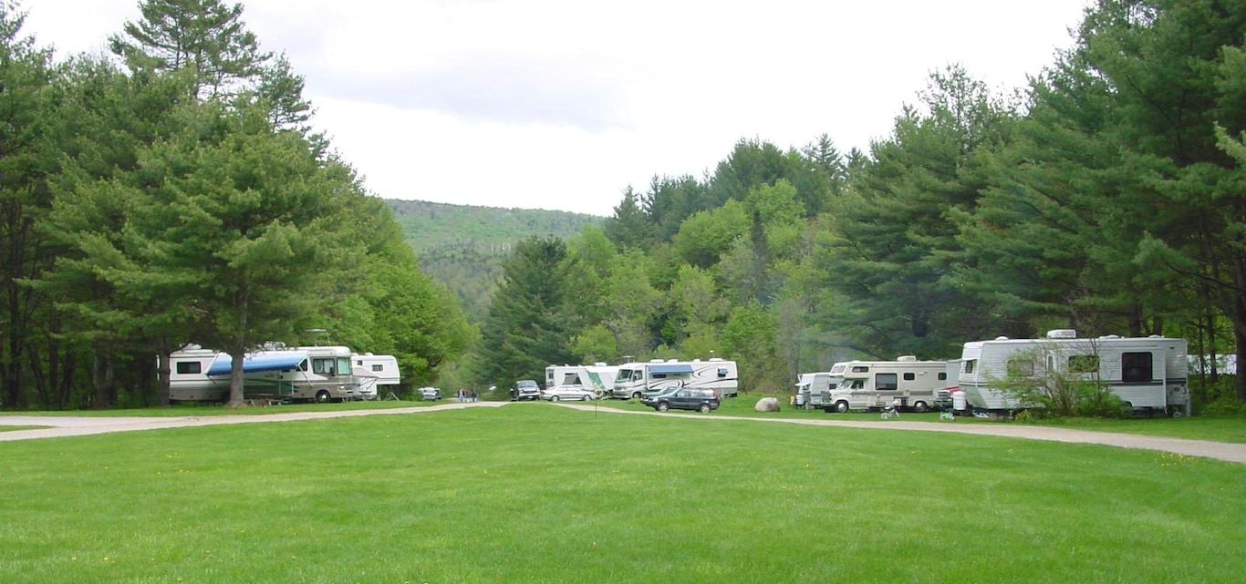 Campers on the electric and water sites on the south side of the Winhall Brook Campground at Ball Mountain Lake, Jamaica, Vt. (U.S. Army Corps of Engineers photo)