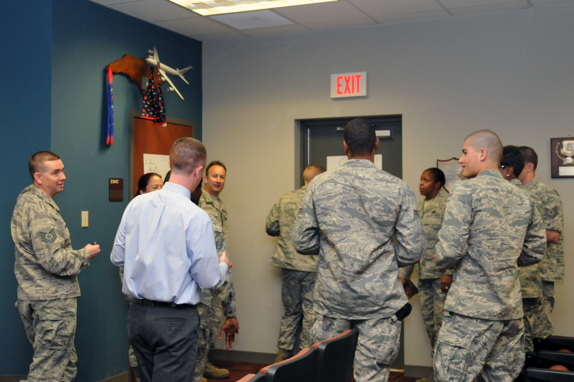 Jason Gunnarson, community readiness consultant, discusses the personality group activity with Airmen of the 916th during a Four Lenses seminar at Seymour Johnson AFB in April. (U.S. Air Force photo by Staff Sgt. Terrica Y. Jones, 916th ARW/PA)  